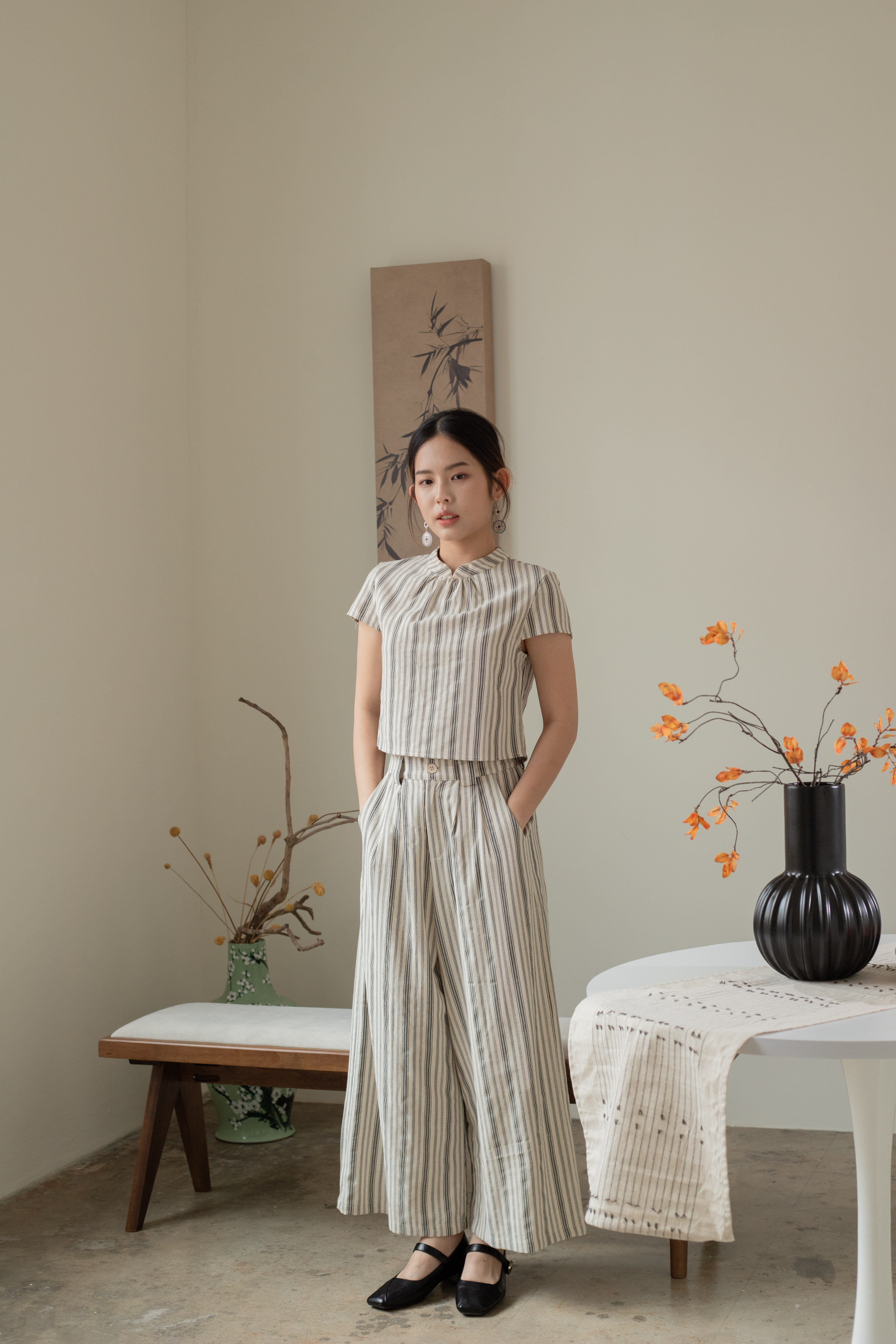 Luo Yi Pleated Straight Leg Pants Beige-2597PLBEI