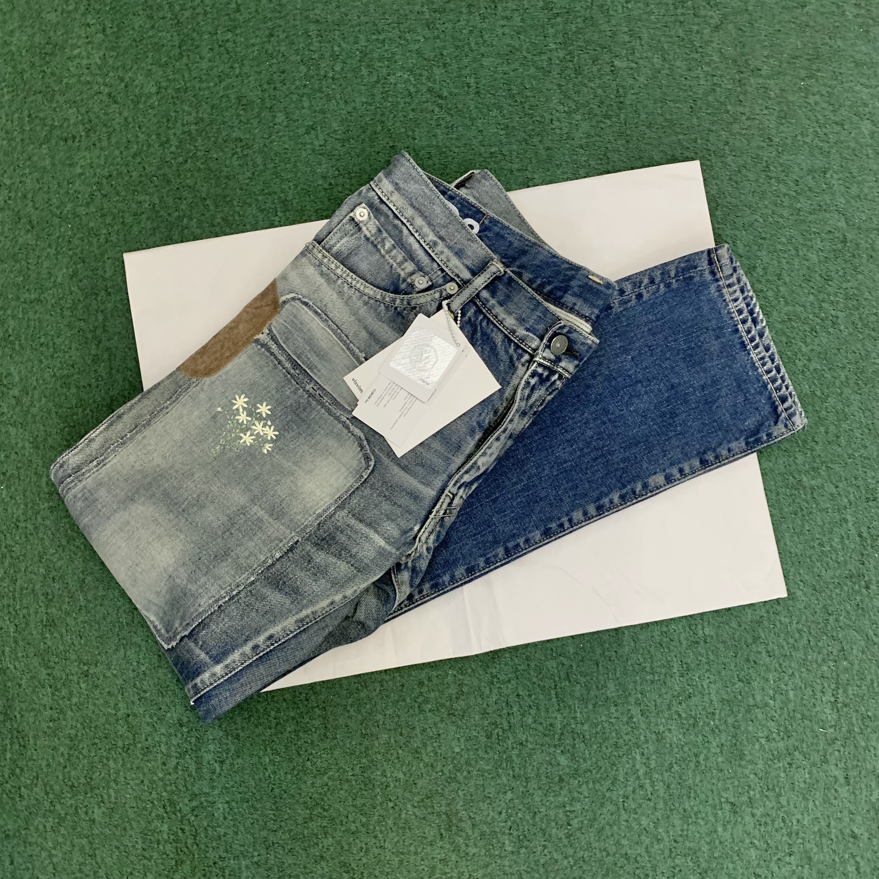 RE-STOCK: VISVIM SOCIAL SCULPTURE 04 DAMAGED-8 JEANS - SIZE 32 HB SHOP ARRIVAL (現貨發售中)