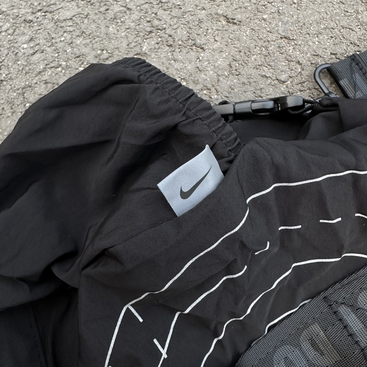 【預購】NIKE 防潑水 可收納旅行袋30L 2色 BG050010A