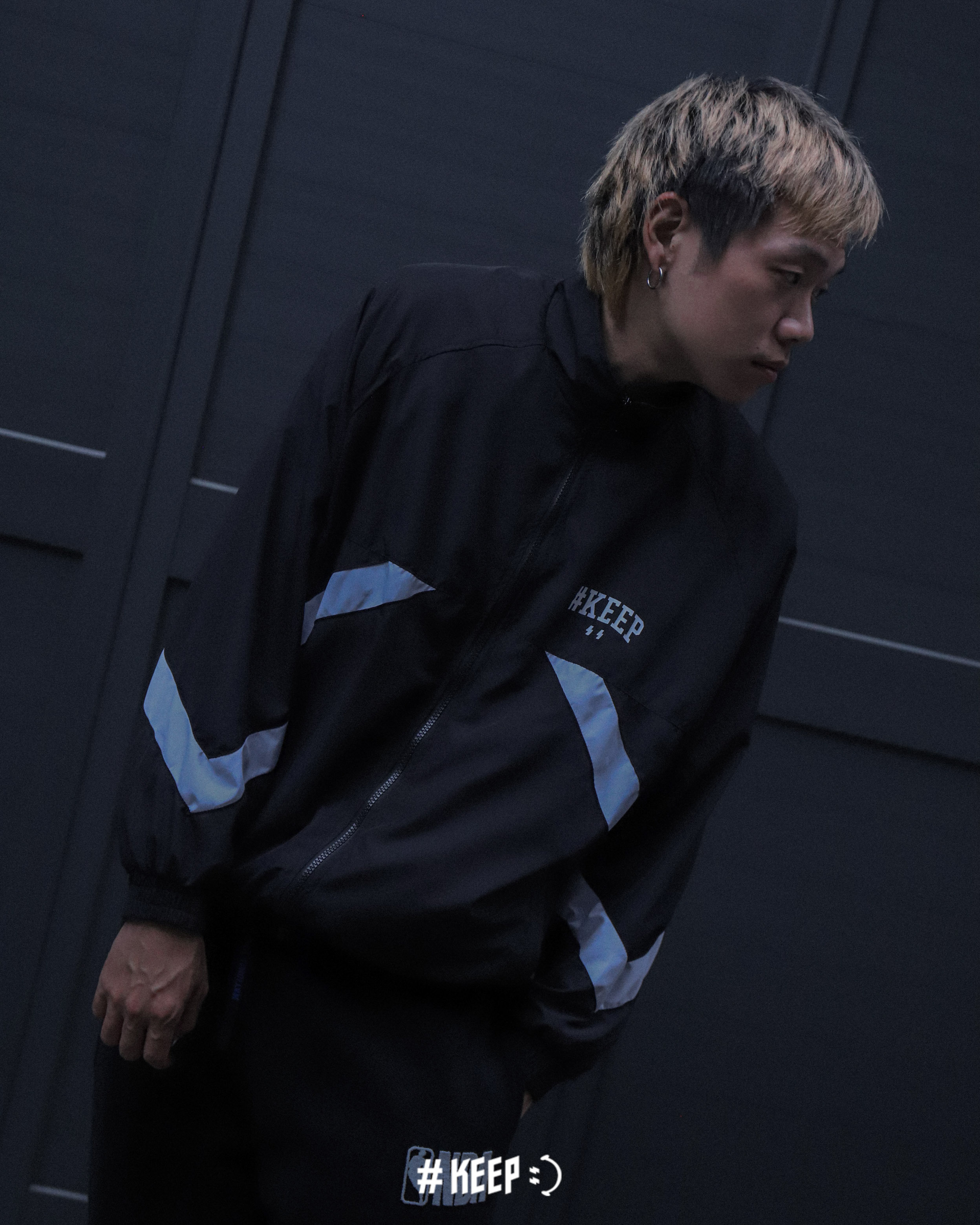 #KEEP ARC SHADOW SPORTS JACKET 黑色 閃電 落肩 網布內裡 風衣 弧影 運動 外套【KS332】