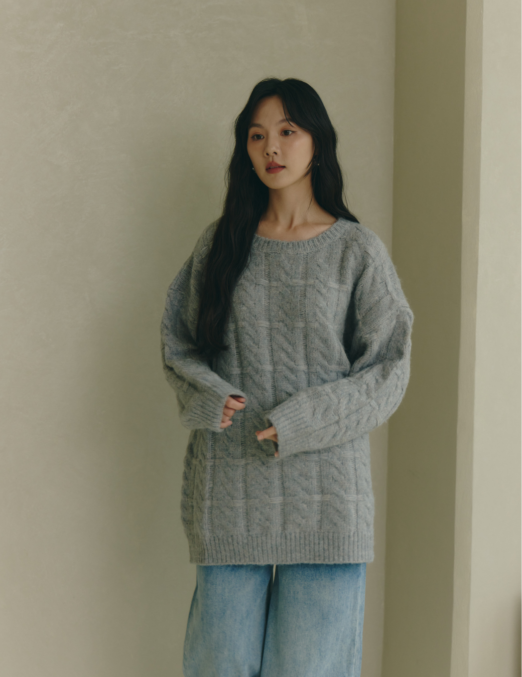十字麻花寬版毛衣（冰湖藍）