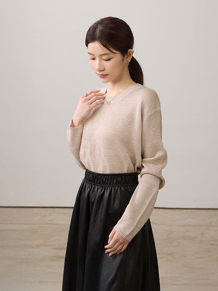 簡約柔和針織上衣