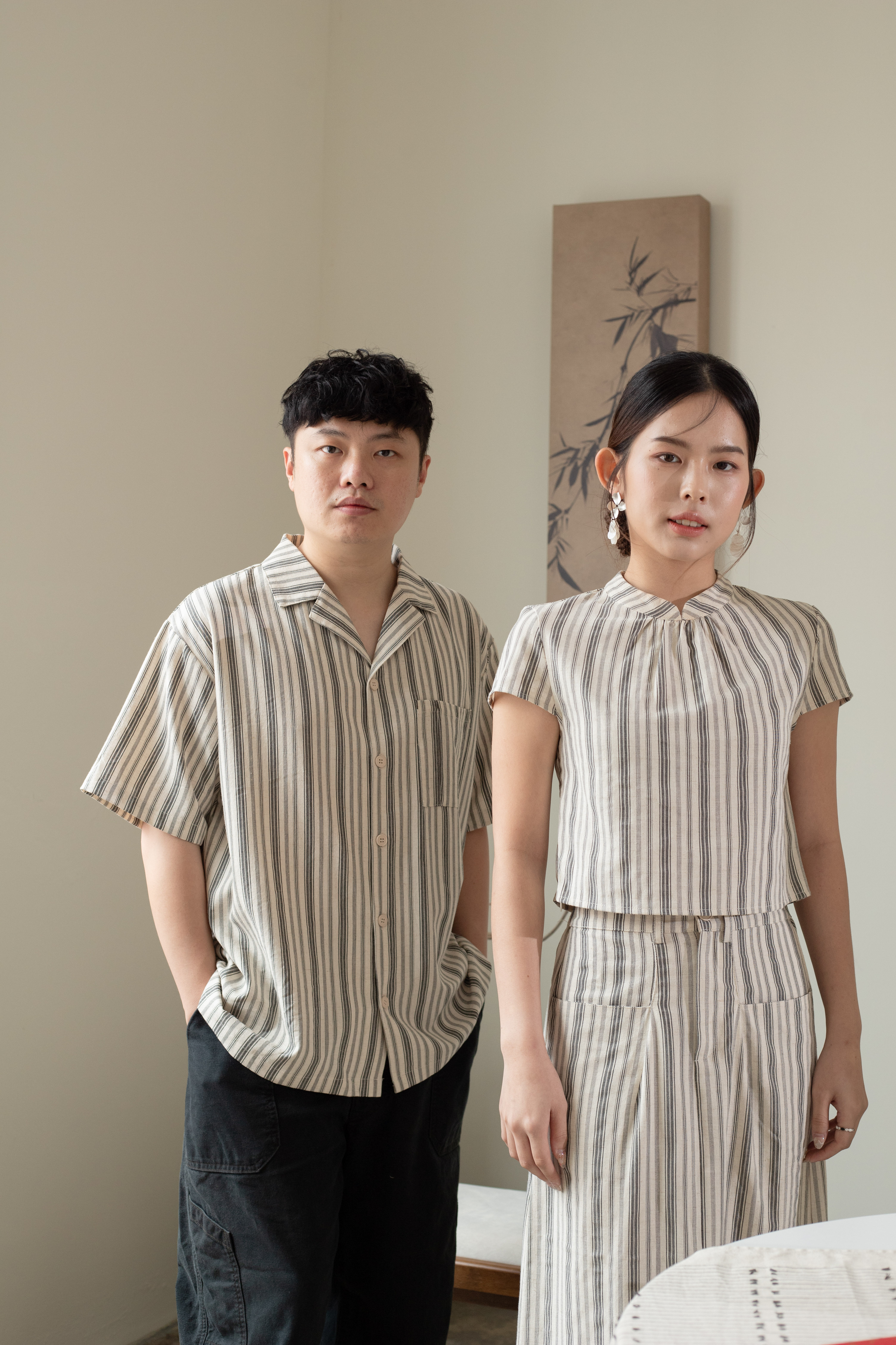 Luo Yi Men Collar Shirt Beige -2598BSBEI