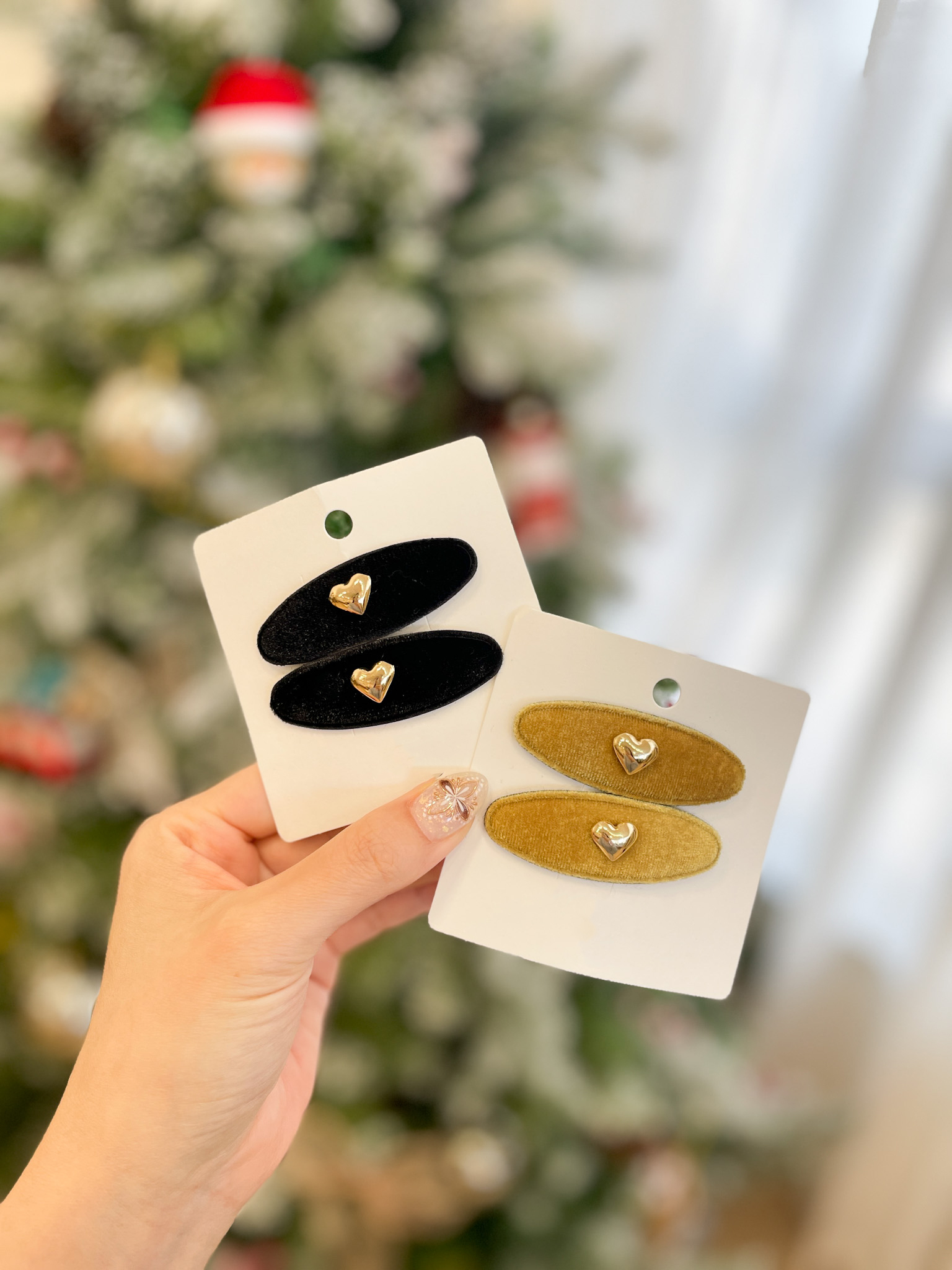 AC173 Golden Velvet Hair Clip