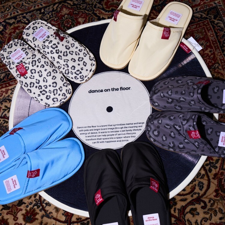 danceonthefloor | 不沾毛 室內拖鞋（5種花色 2種尺寸）