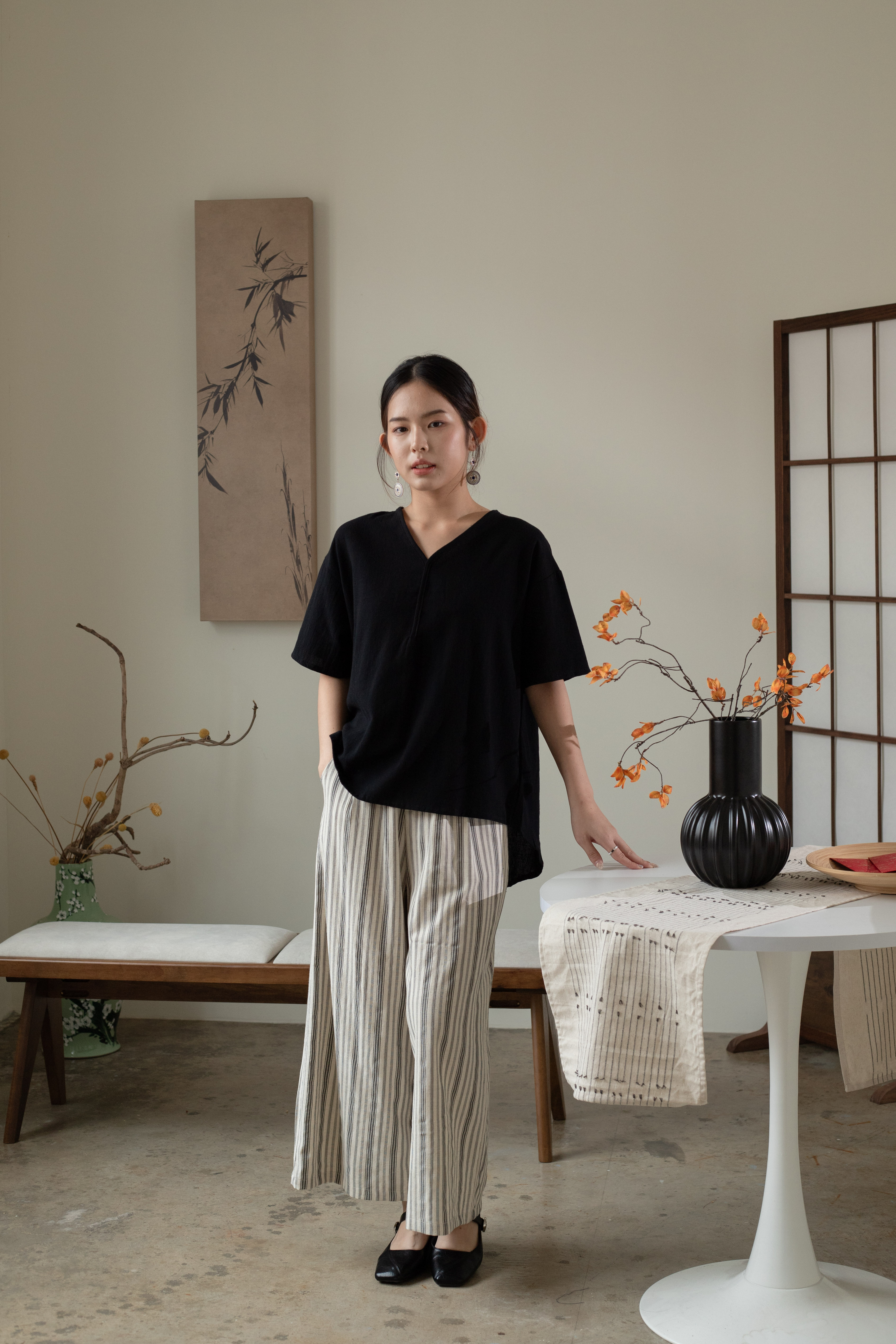 Lilan Dropshoulder Blouse Black -2604BSBLK