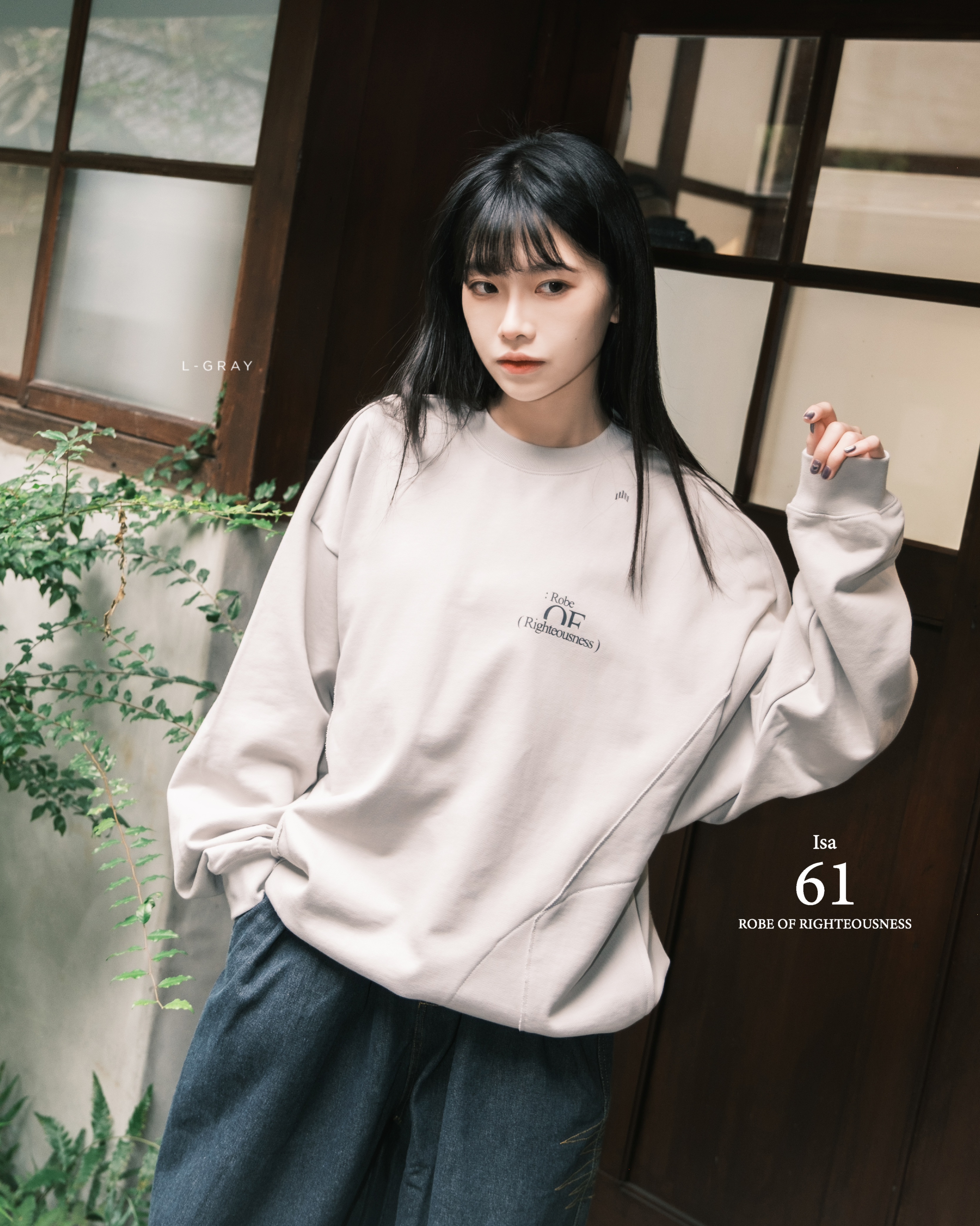 Apostle ROR-01 "Righteousness" Isa61 Crewneck Sweat Tee