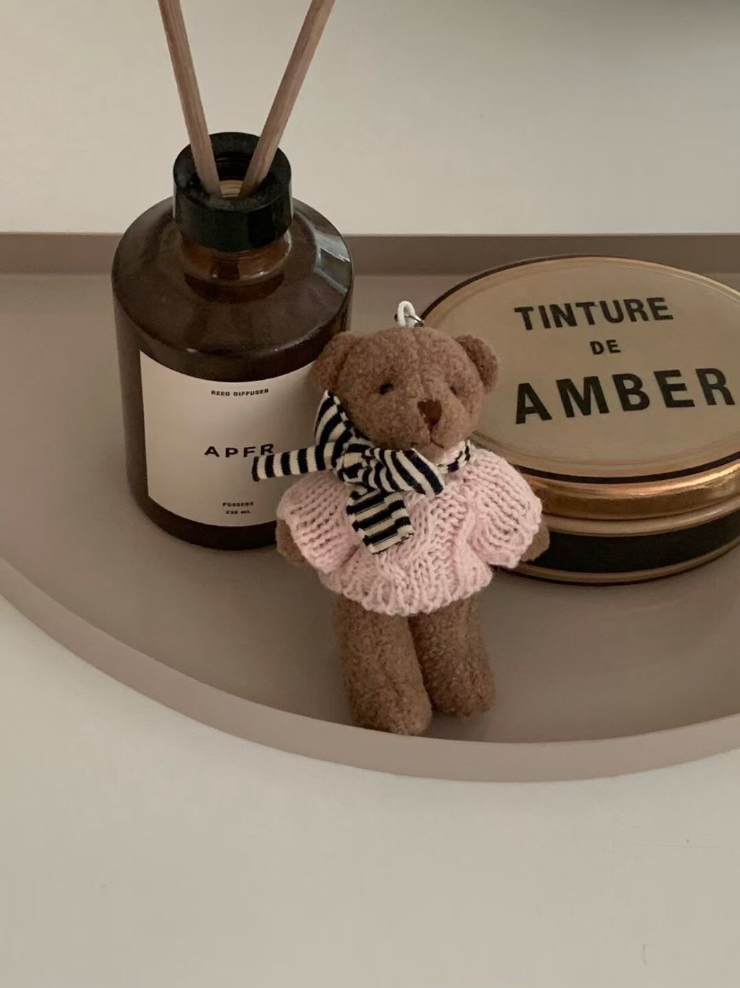 穿毛衣戴圍巾可愛泰迪熊小熊吊飾 / 3色