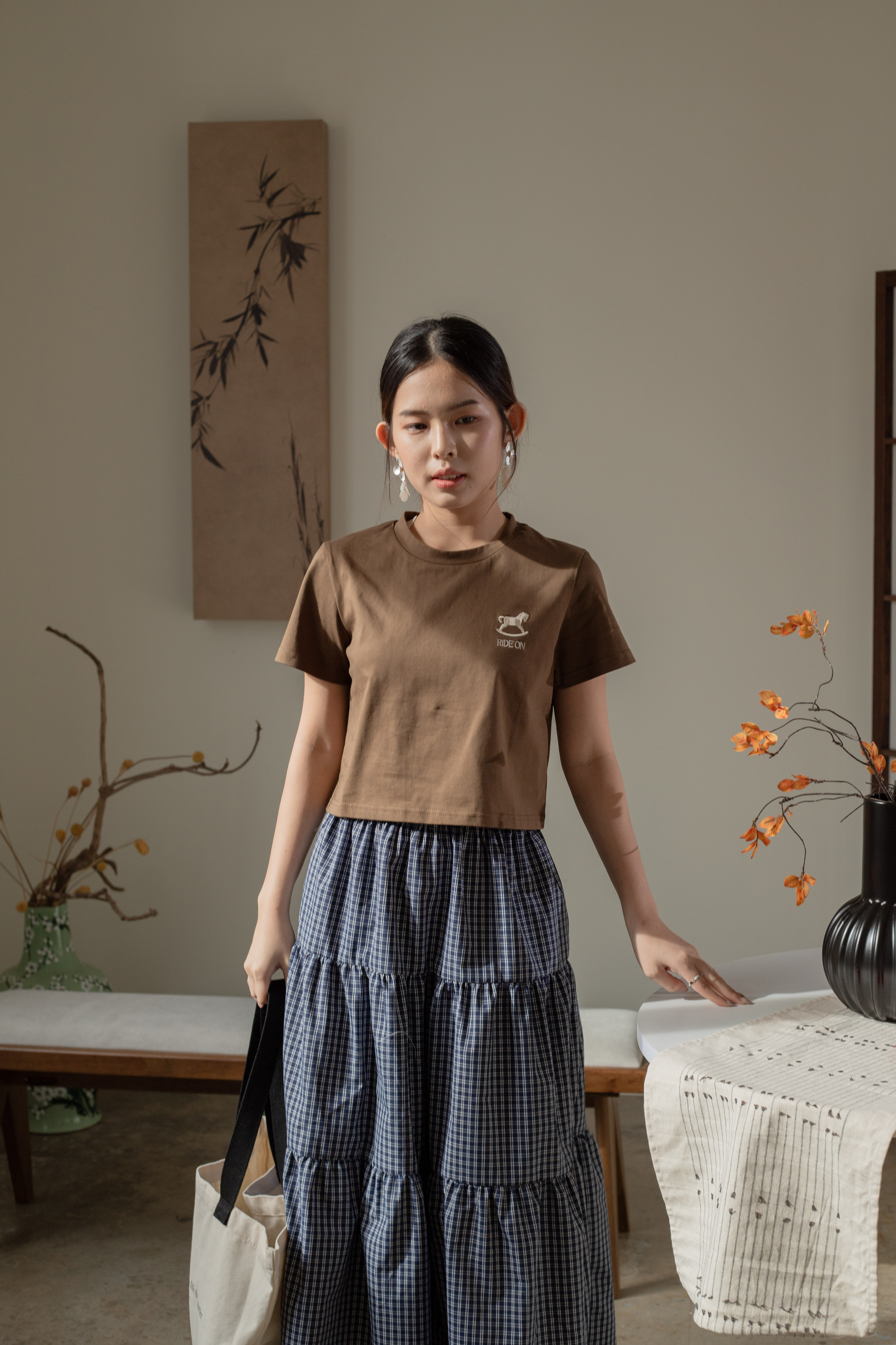 Ride On [一马当先] CNY Crop Tee Brown -2603TSBRO