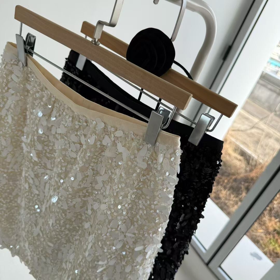 辣妹必備閃閃亮片華麗感短裙-F / 2色