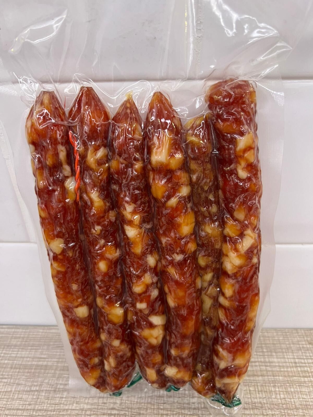 【直播】LL122327 30年香港臘味老字號-食過翻尋味三花臘腸 (足300克100%香港製造)