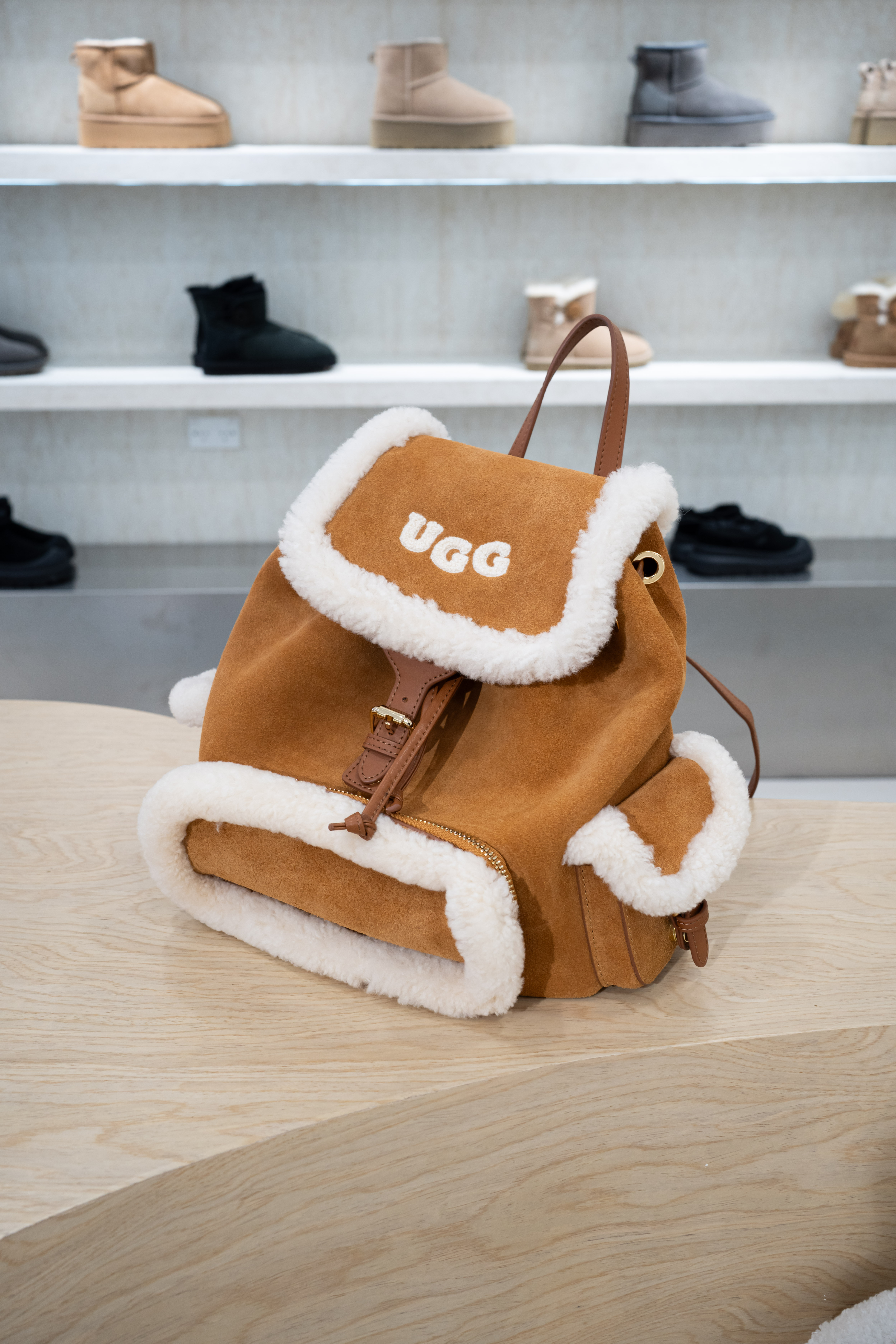 UGG Ozlana Logo-Lettering Backpack