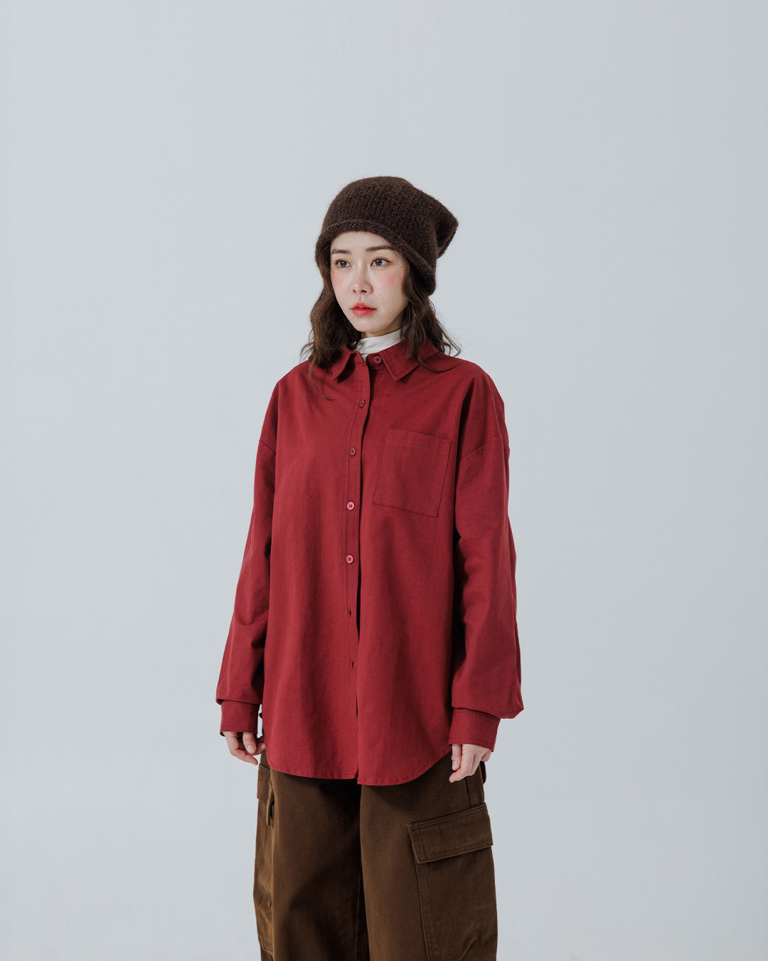 Plain single-pocket long-sleeved wide-fit shirt, available in five colors.【01025647】in stock+pre-order