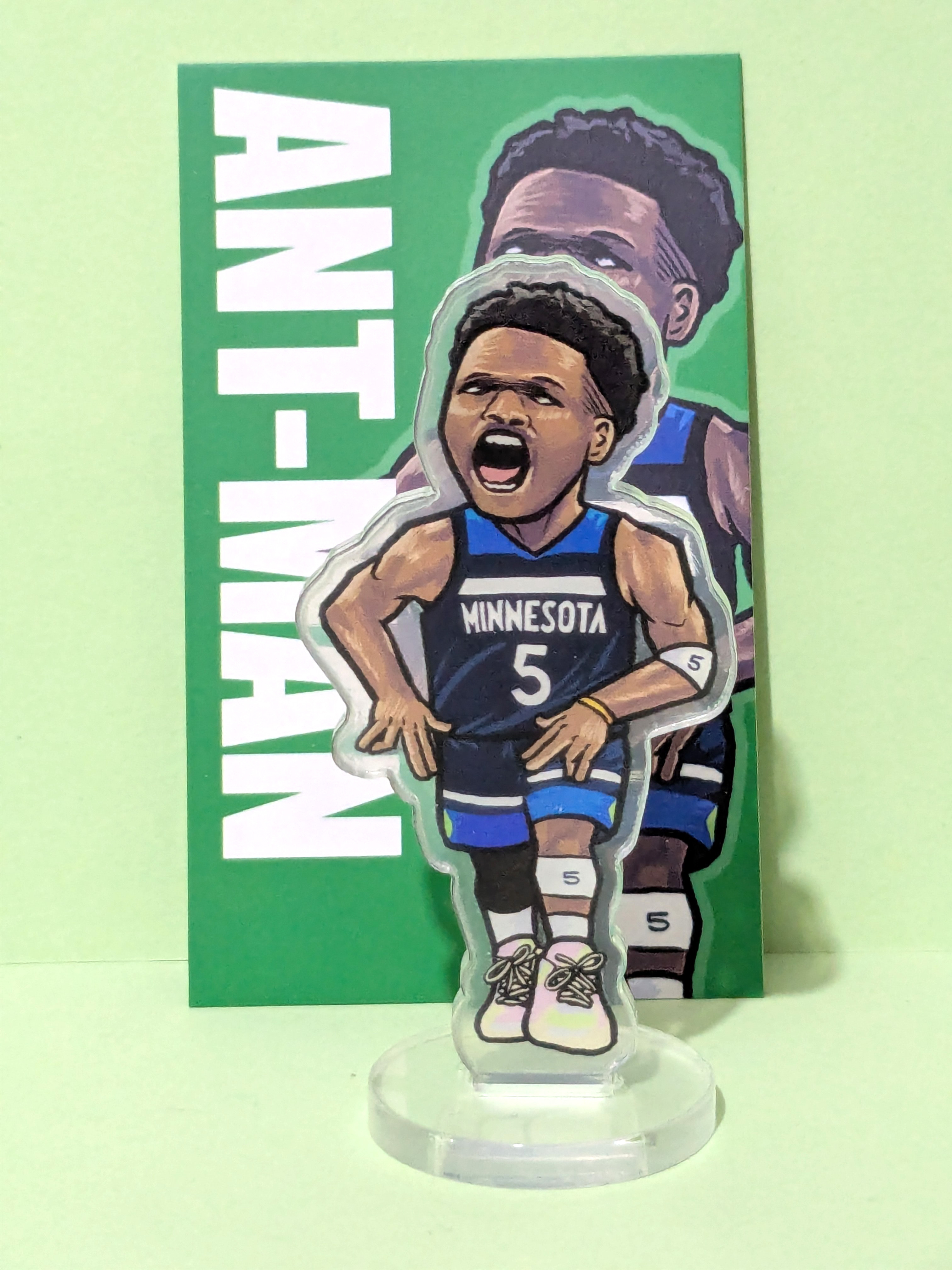 Anthony Edwards 立牌