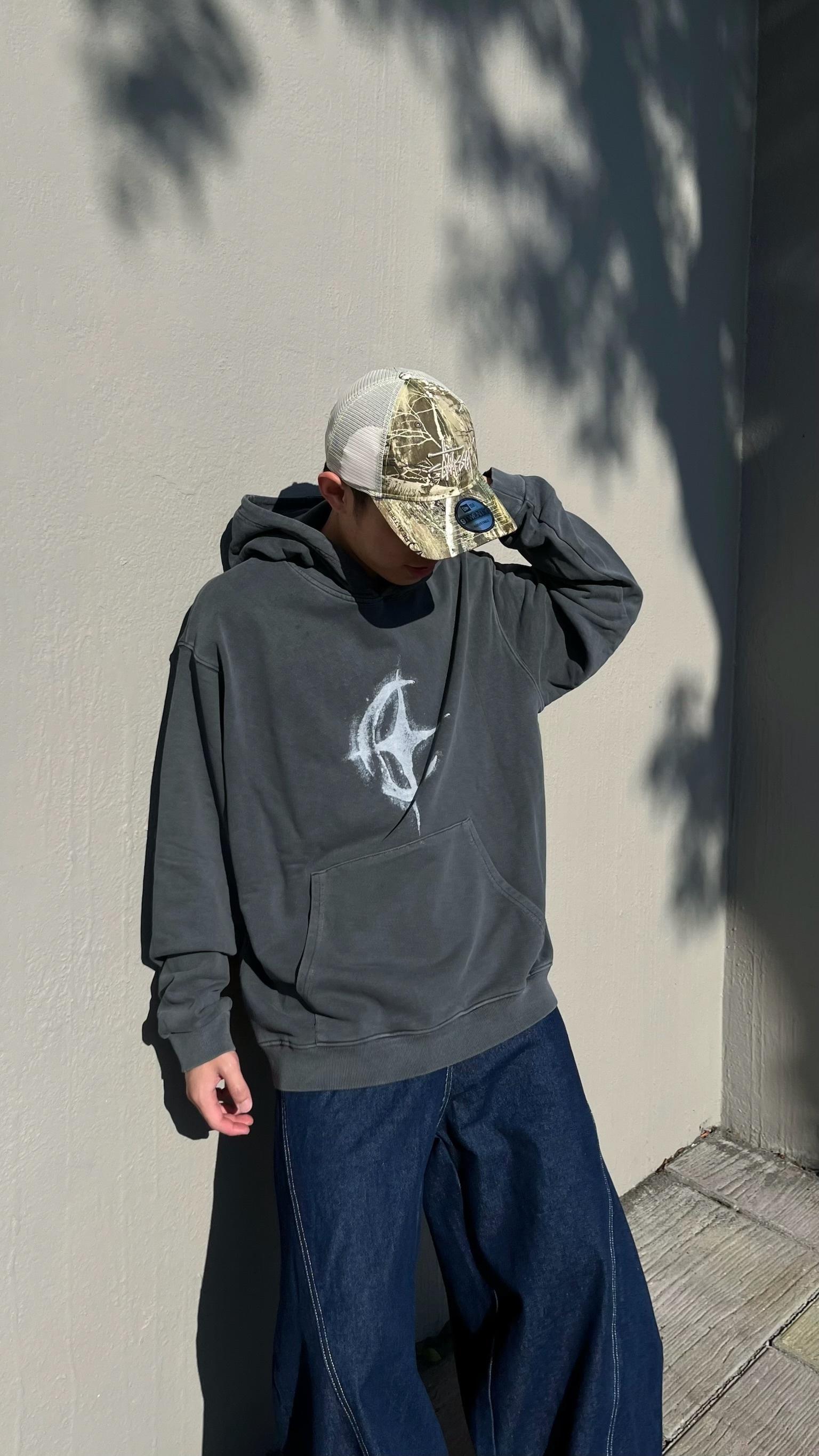 Select By Yourˊs 星夜破碎水洗帽Tee (2colors)