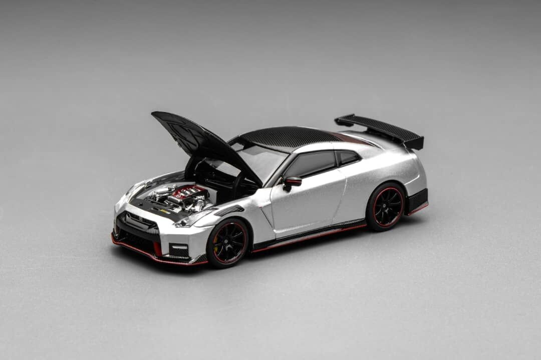 預訂:1/64 Motorhelix Nissan GT-R Nismo R35 Special Edition 2022 Ultimate Metal Silver (M63523 )