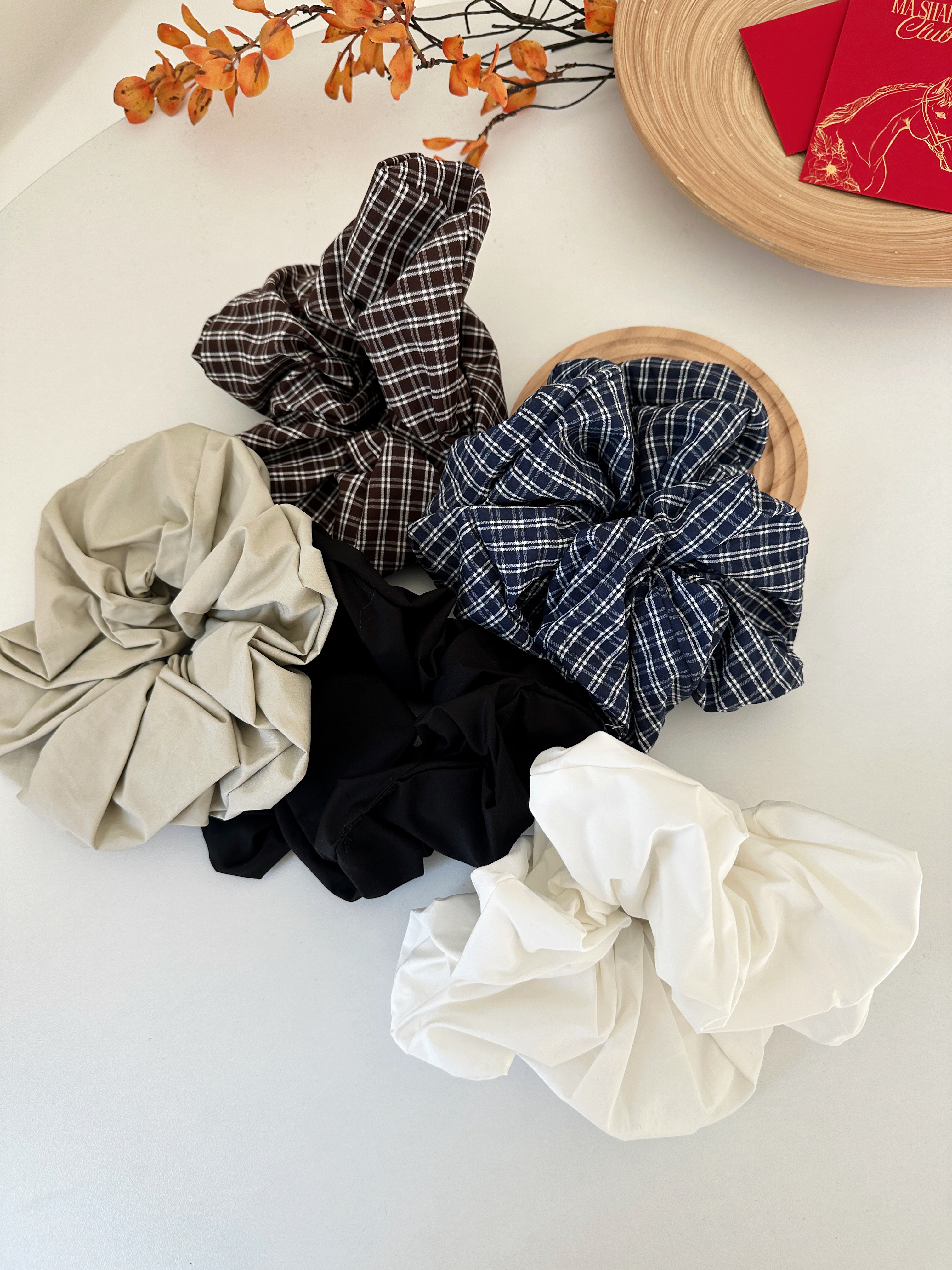 Cindy Big Scrunchies -D107