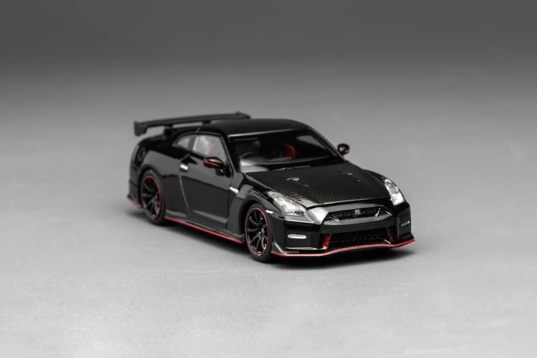 預訂:1/64 Motorhelix  Nissan GT-R Nismo R35 Special Edition 2022 Meteor Black Flake Pearl (M63524 )