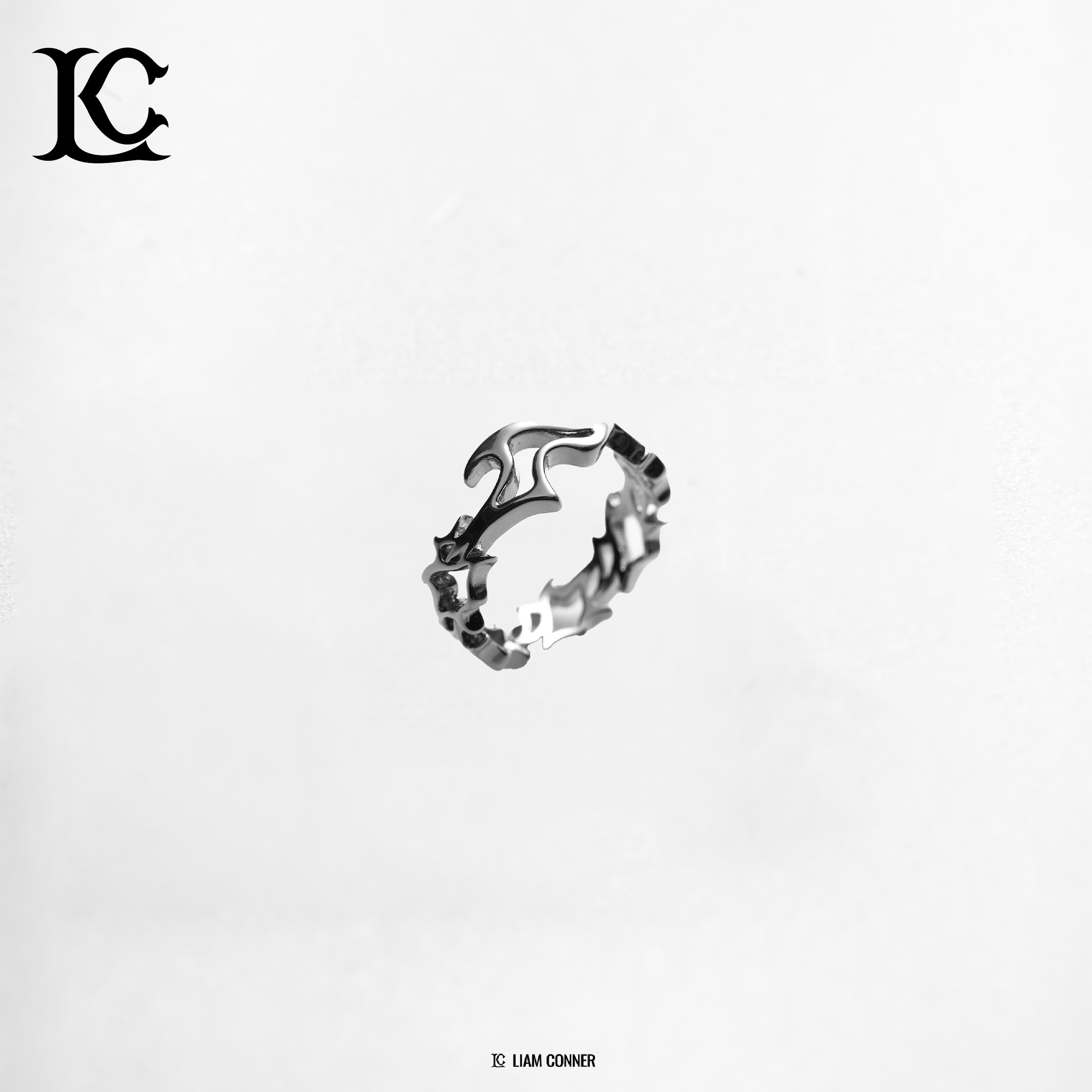 Liam Conner Flame Rings 流焰雕花戒指