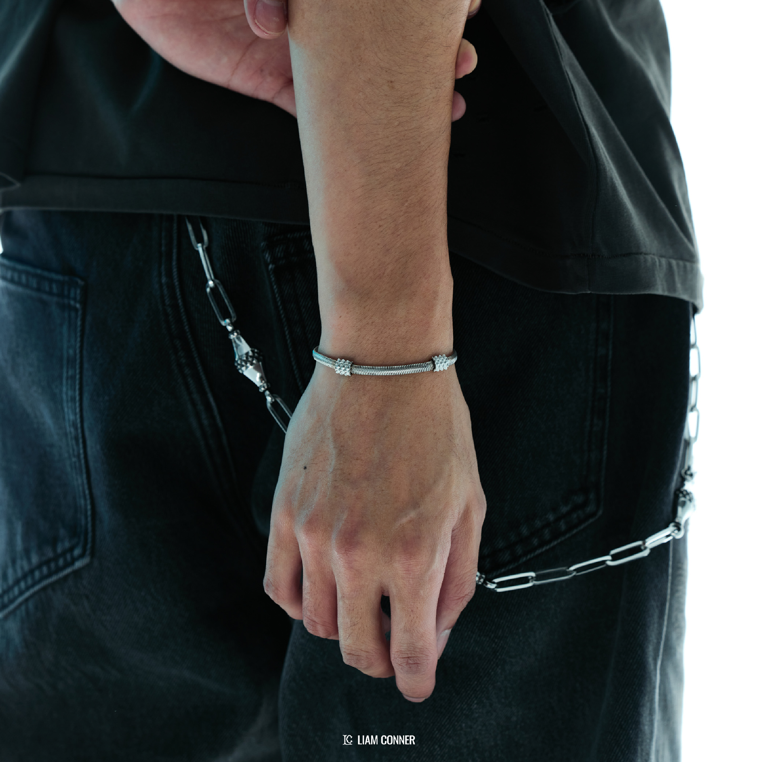 Liam Conner Decorative Rivet Bracelet 立體鉚釘手鍊