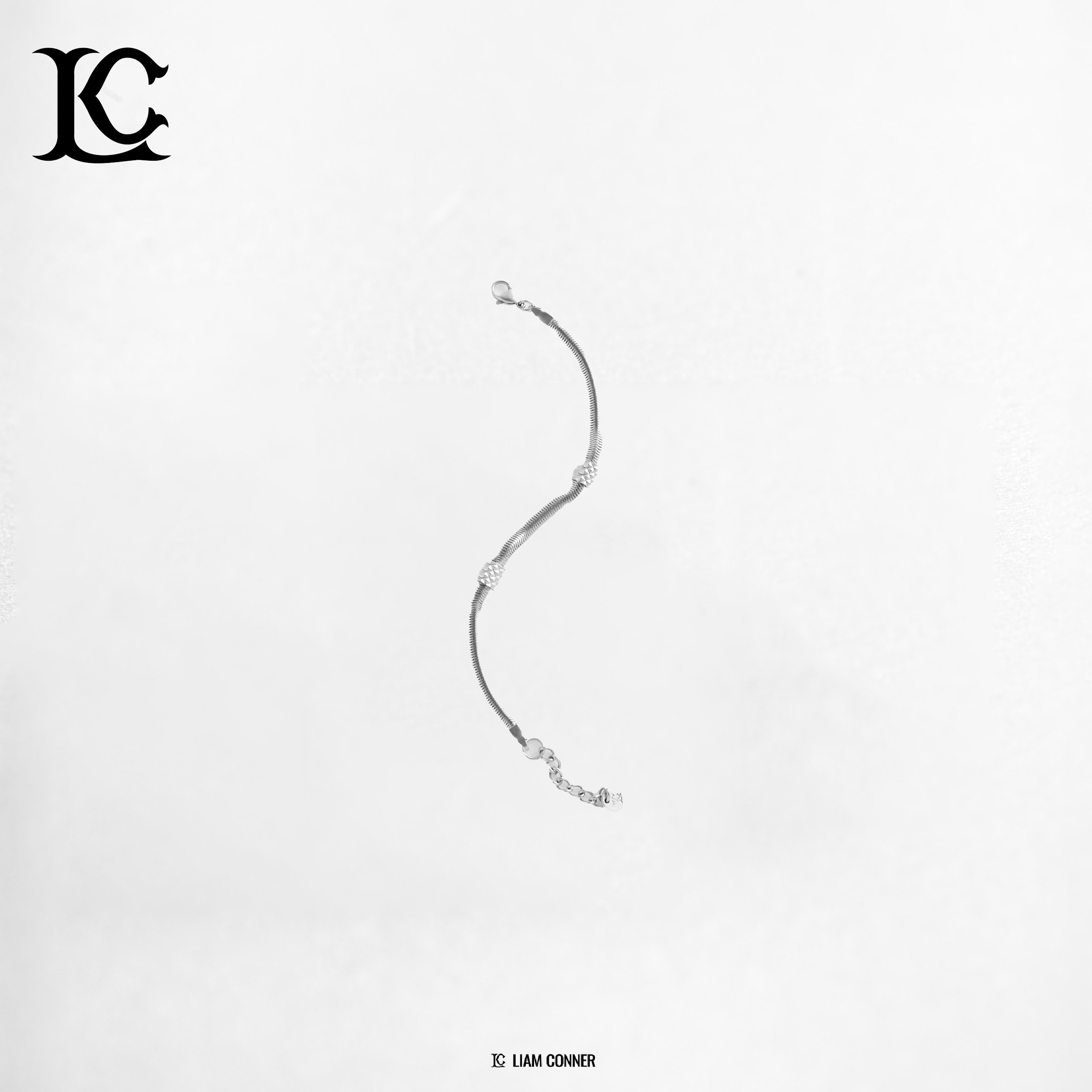 Liam Conner Decorative Rivet Bracelet 立體鉚釘手鍊