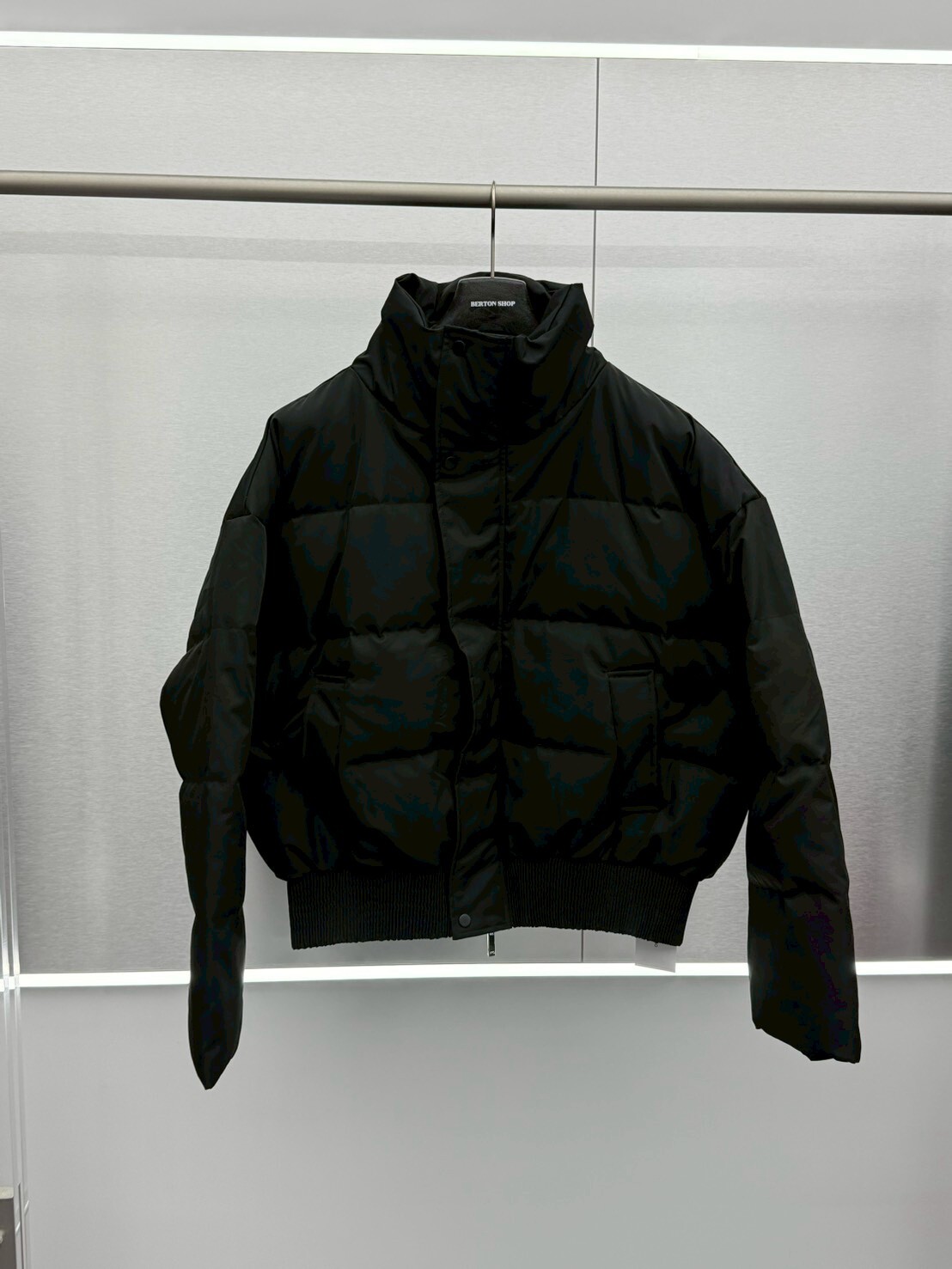 立領寬版羽絨外套