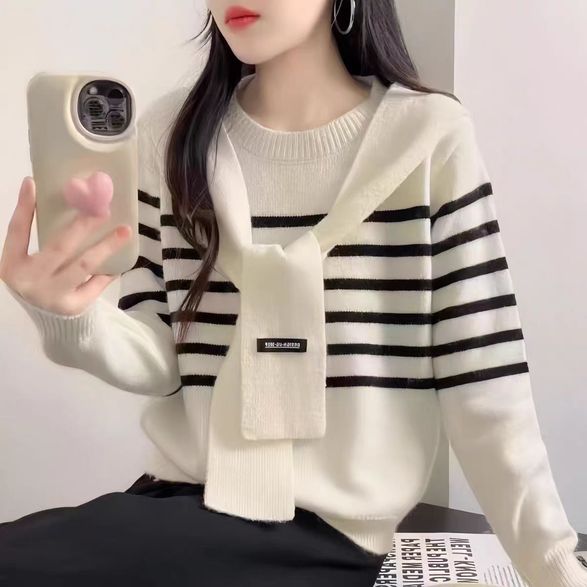 ᴷᴼᴿᴱᴬ 🇰🇷法式黑白條紋＋圍巾針織上衣（兩色）