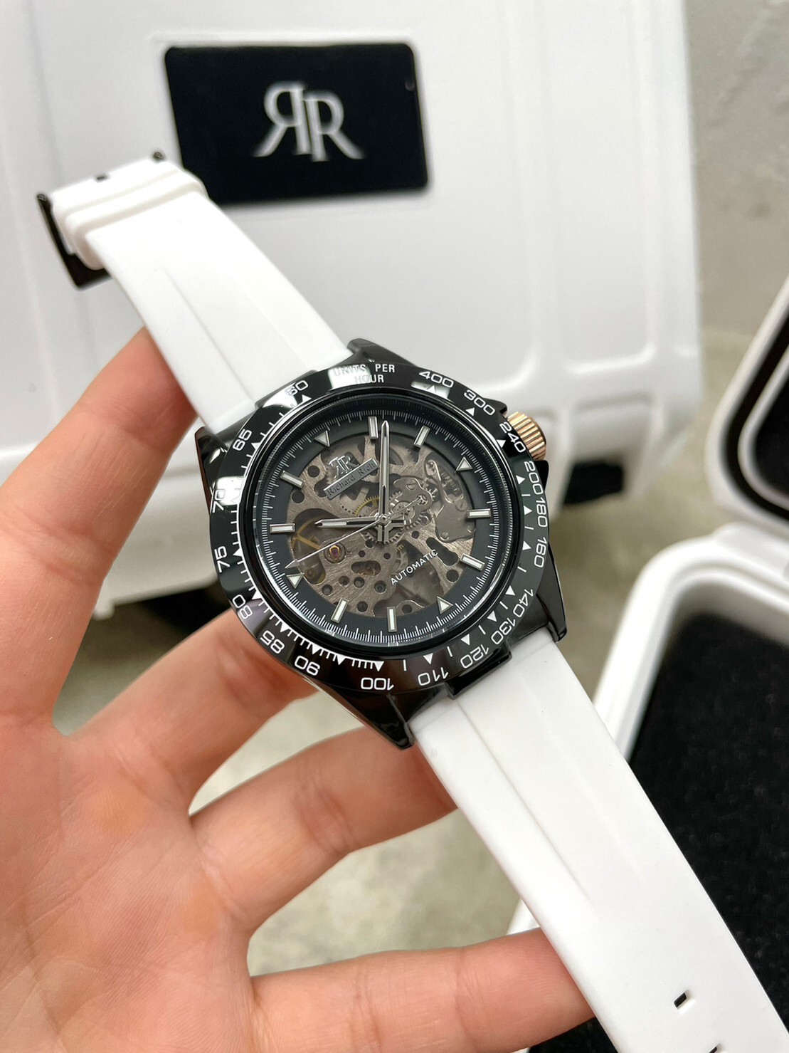 【Richard Rich】RR 海軍上將系列  白色 縷空錶盤 自動機械 氟矽膠腕錶