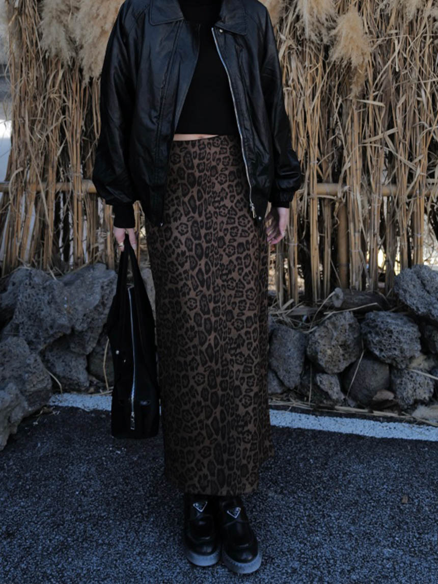 咖豹紋鹿皮絨直筒裙-咖啡