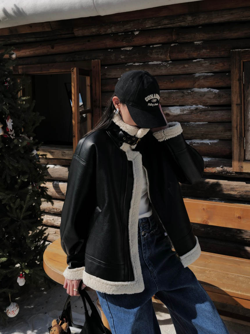 羊羔毛霧面黑皮革外套-黑杏