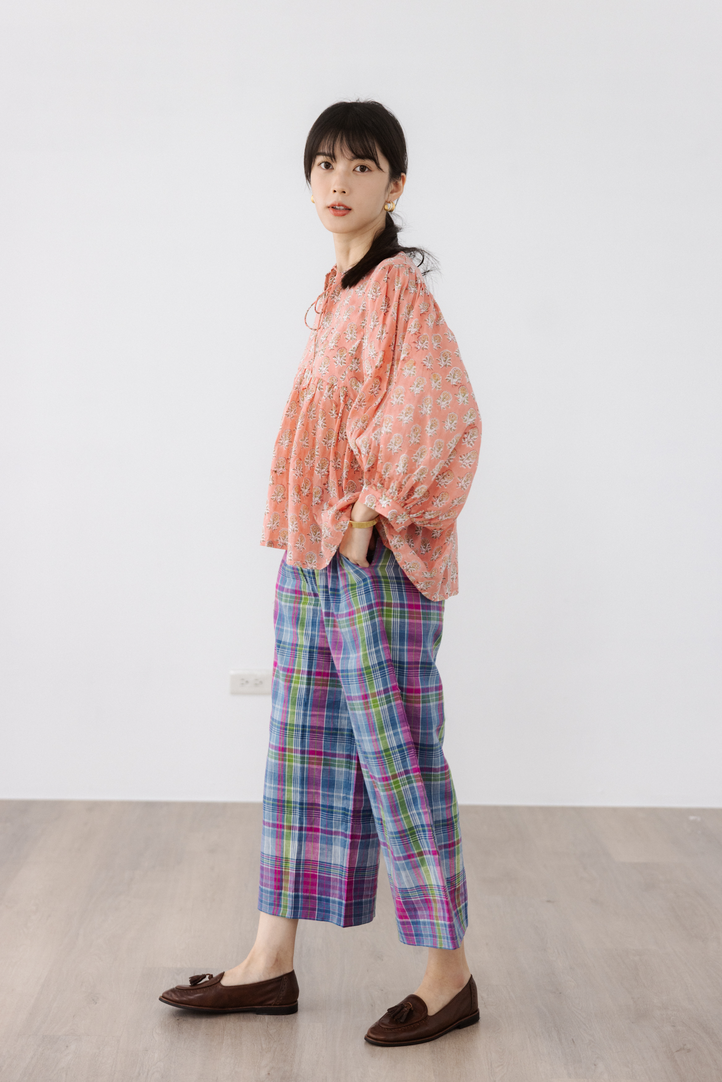 澎袖綁帶上衣_粉橘