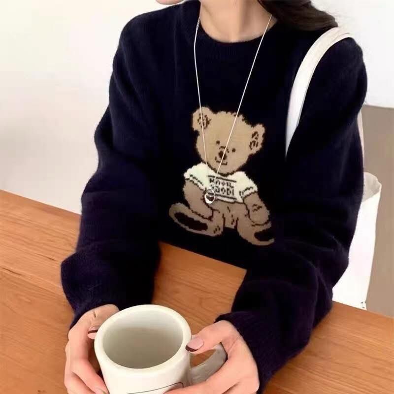 【可愛百搭的泰迪熊造型針織上衣】（現貨）