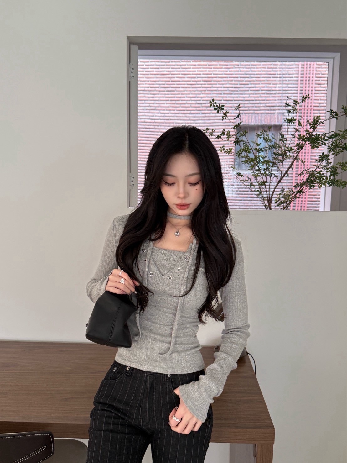 【現貨】M07 生活裡的小碎片 送綁帶層次Tee (灰)