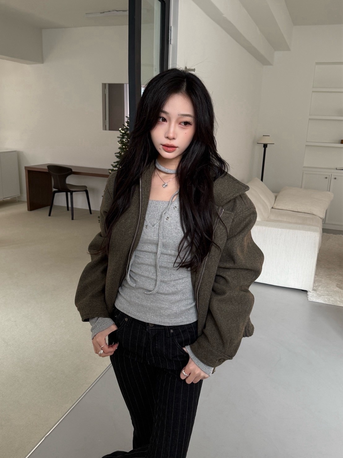 【現貨】M07 生活裡的小碎片 送綁帶層次Tee (灰)