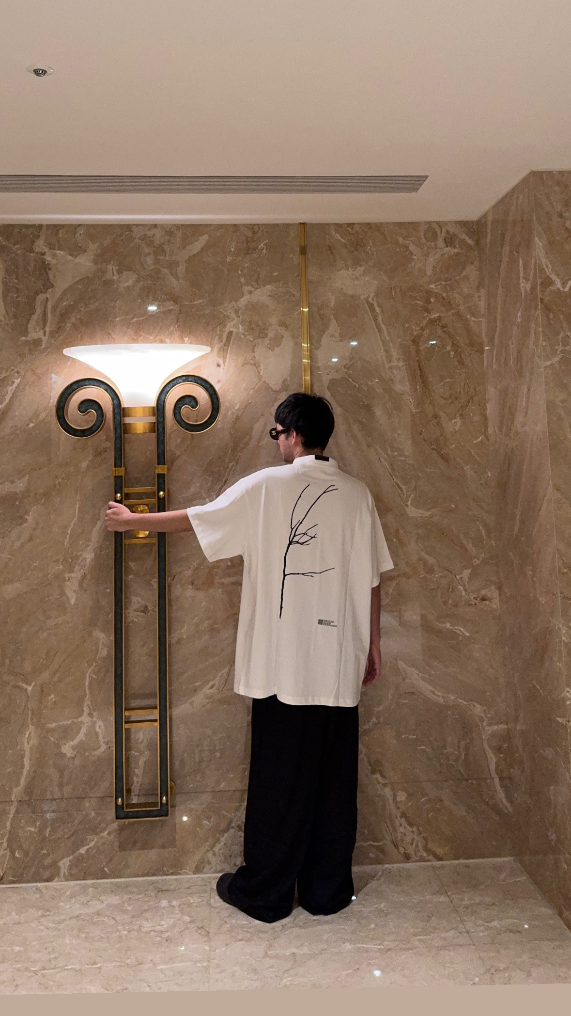 Fountain Island Foundation｜F01T (White)