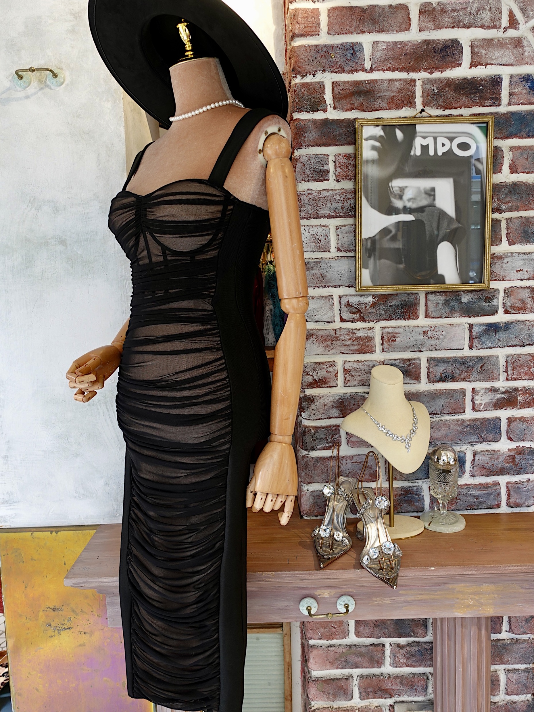 Black Dream黑色網紗抓皺馬甲繃帶Dress