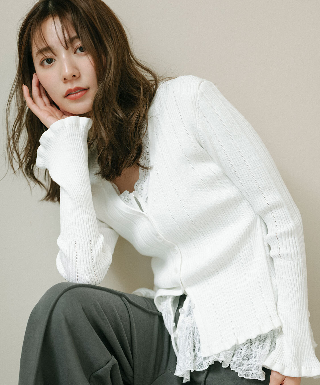 [預購] COCO DEAL 蕾絲拼接針織衫 預約2月中出貨