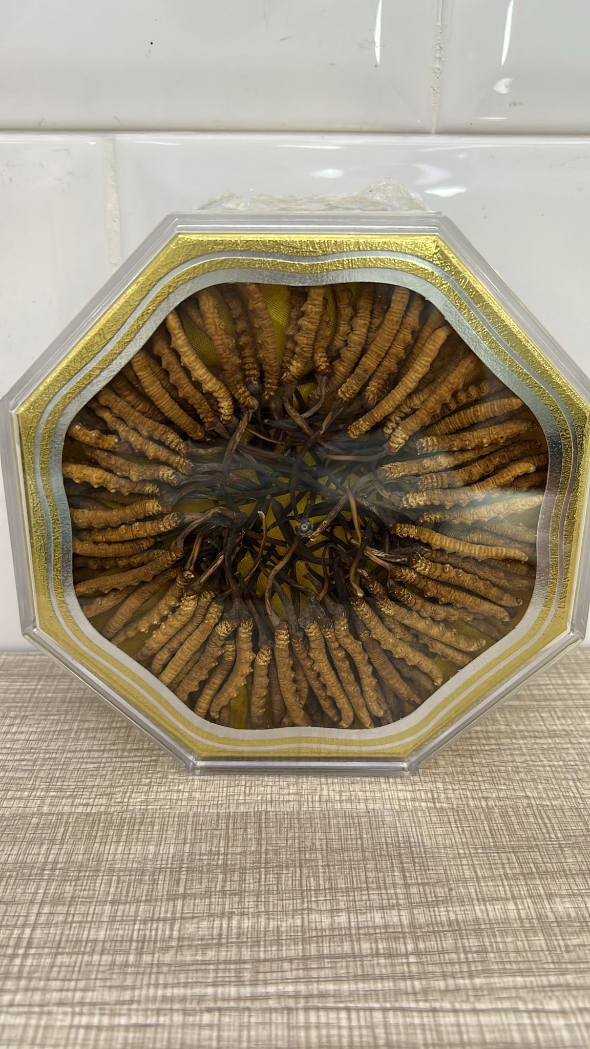 【直播】LL122356 野生龍頭那曲蟲草130-170條蟲草/盒(37.5g)  (送6年老陳皮一包150克)