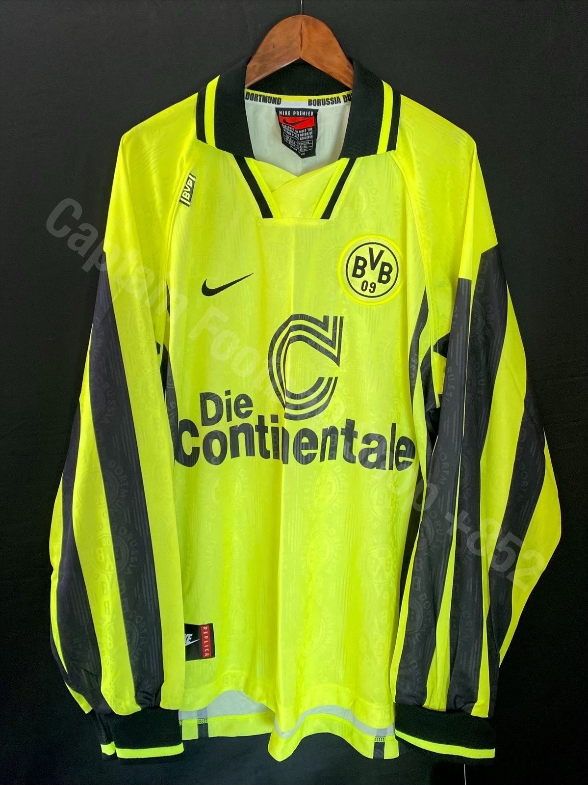 (BNWT) Borussia Dortmund 1996-1997 Nike L/S Home Shirt