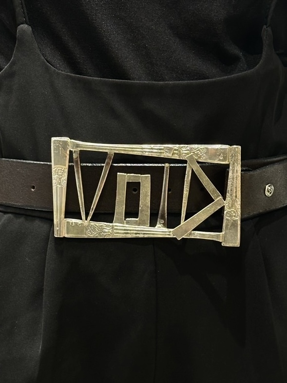 KARTHUR  手工皮革"VOID"金屬腰帶