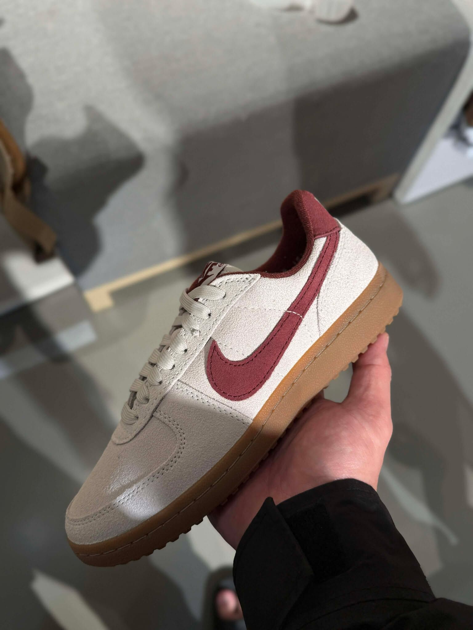 Nike Wmns Field General  休閒鞋 米白紅色 麂皮 膠底 復古 女鞋 IF1743-001