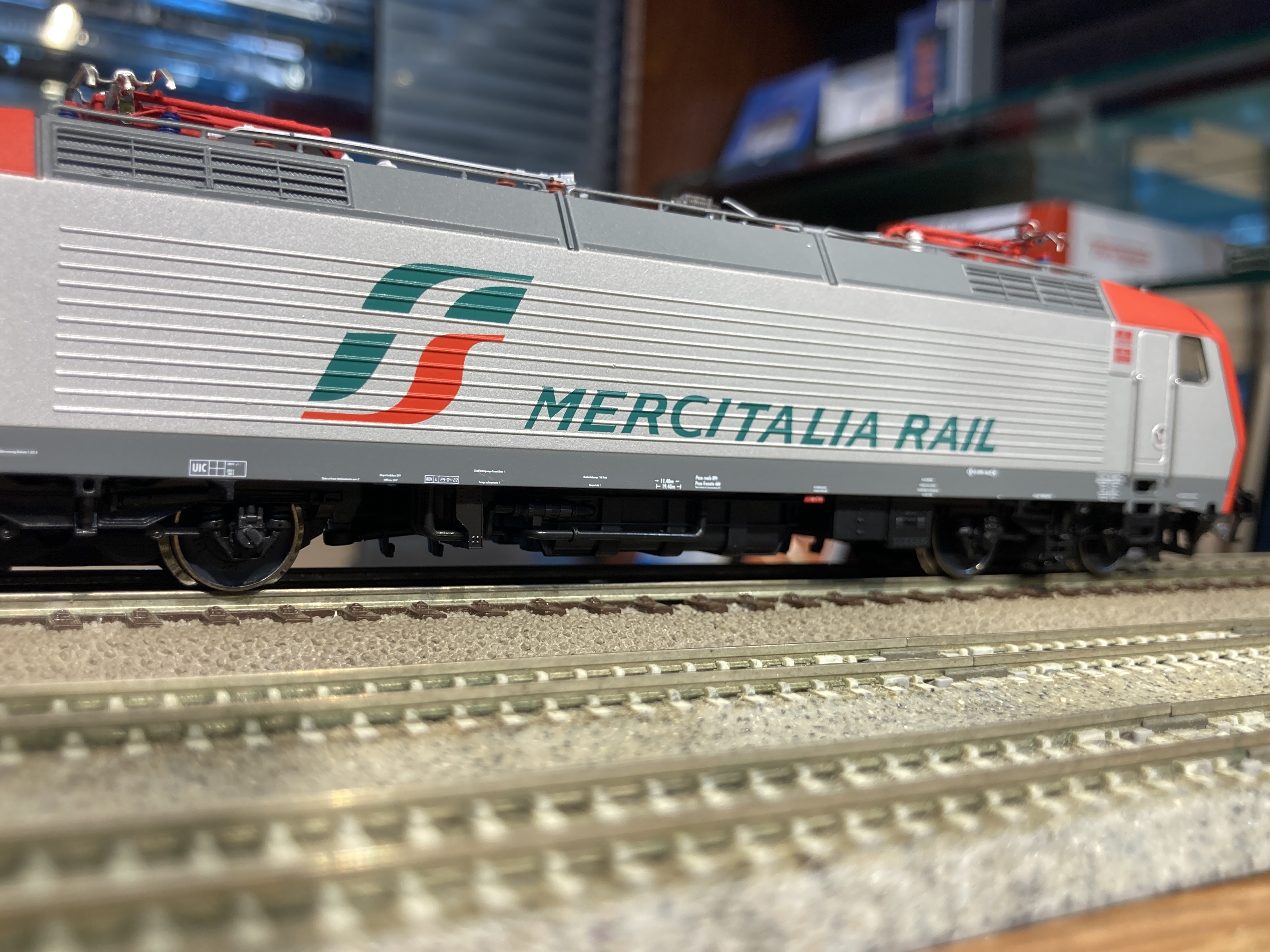 ROCO 70465 Electric locomotive E 412 013, Mercitalia Rail DCC SOUND