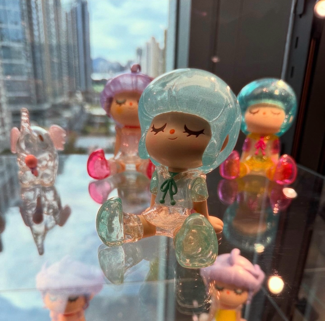 Unbox 小桃（透藍版）