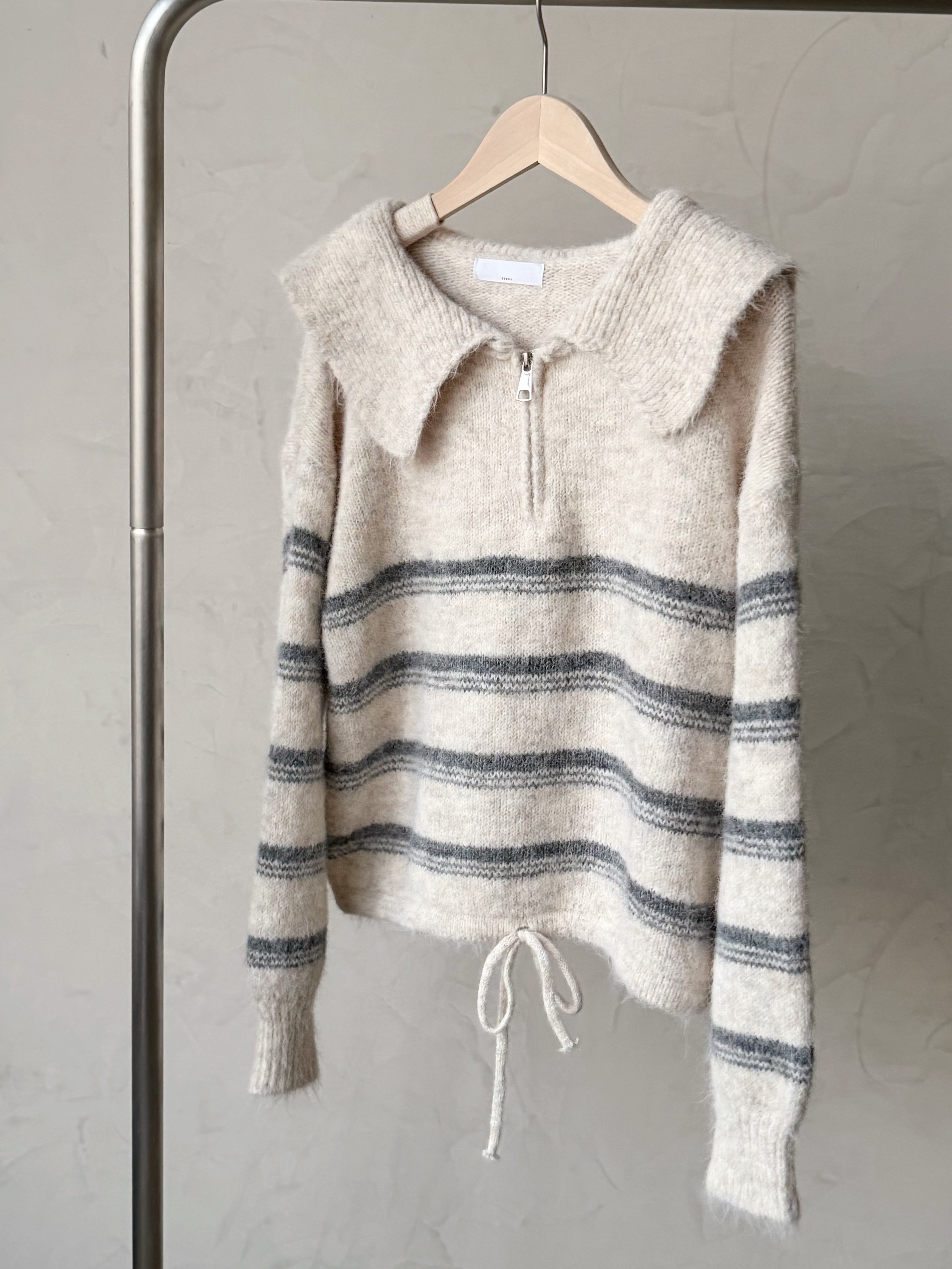 KR427 反領拼色間蝴蝶束腰冷衫-2色