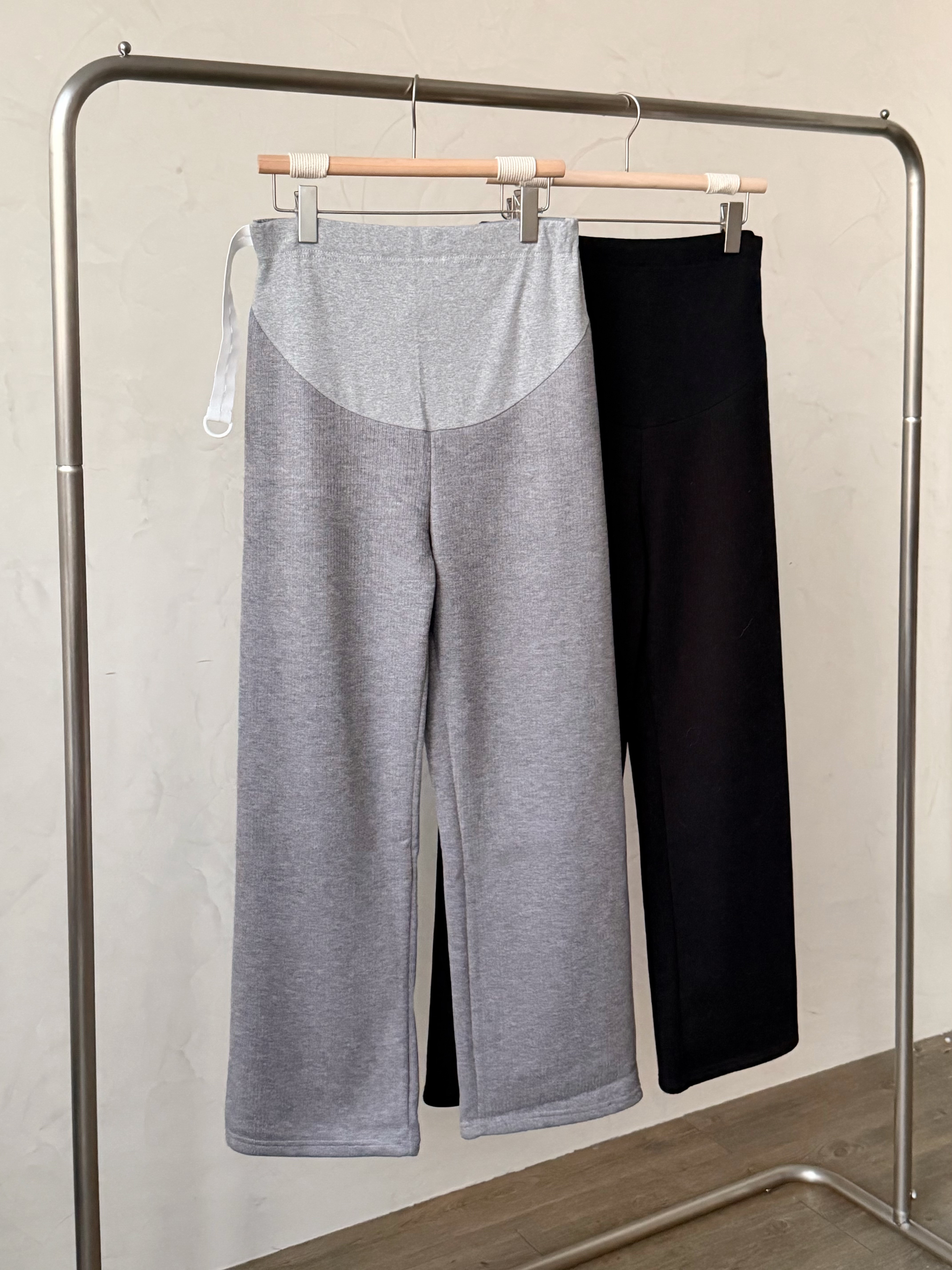 KR428 [孕婦之選] 零束縛直筒百搭褲-2色