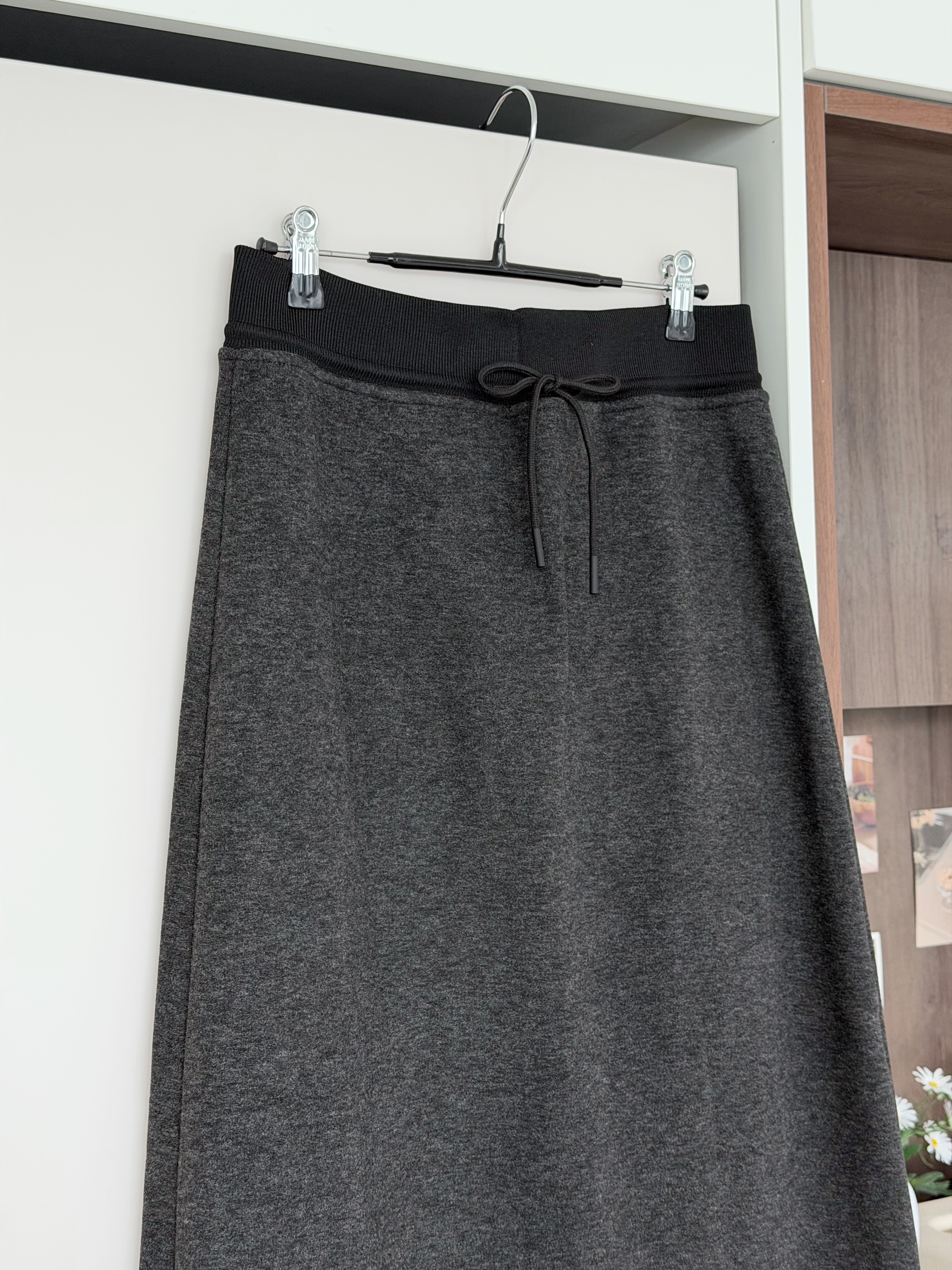 KR430 冬季料巨彈性直筒百搭裙