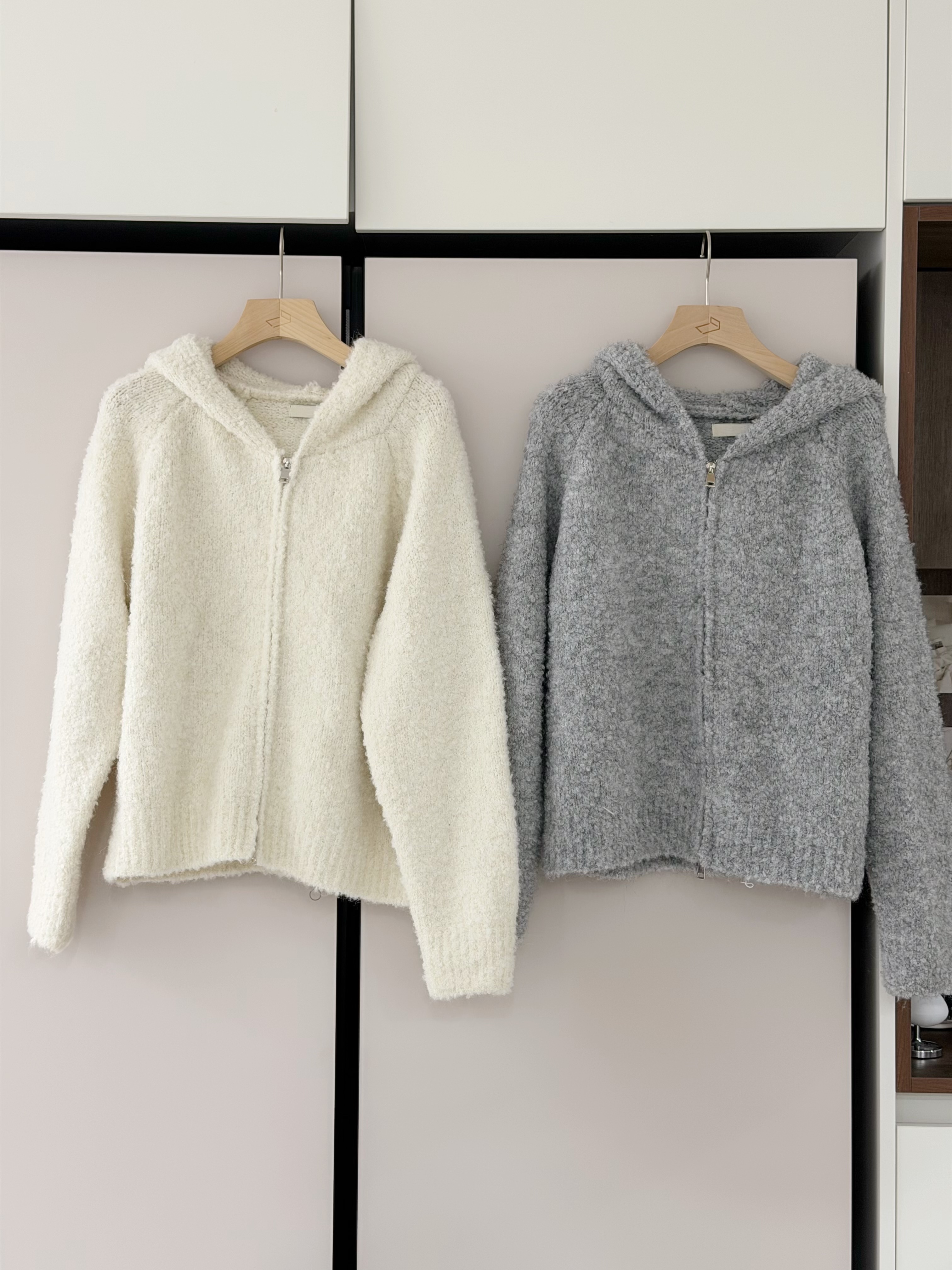 KR432 羊咩咩親膚拉鍊外套-2色