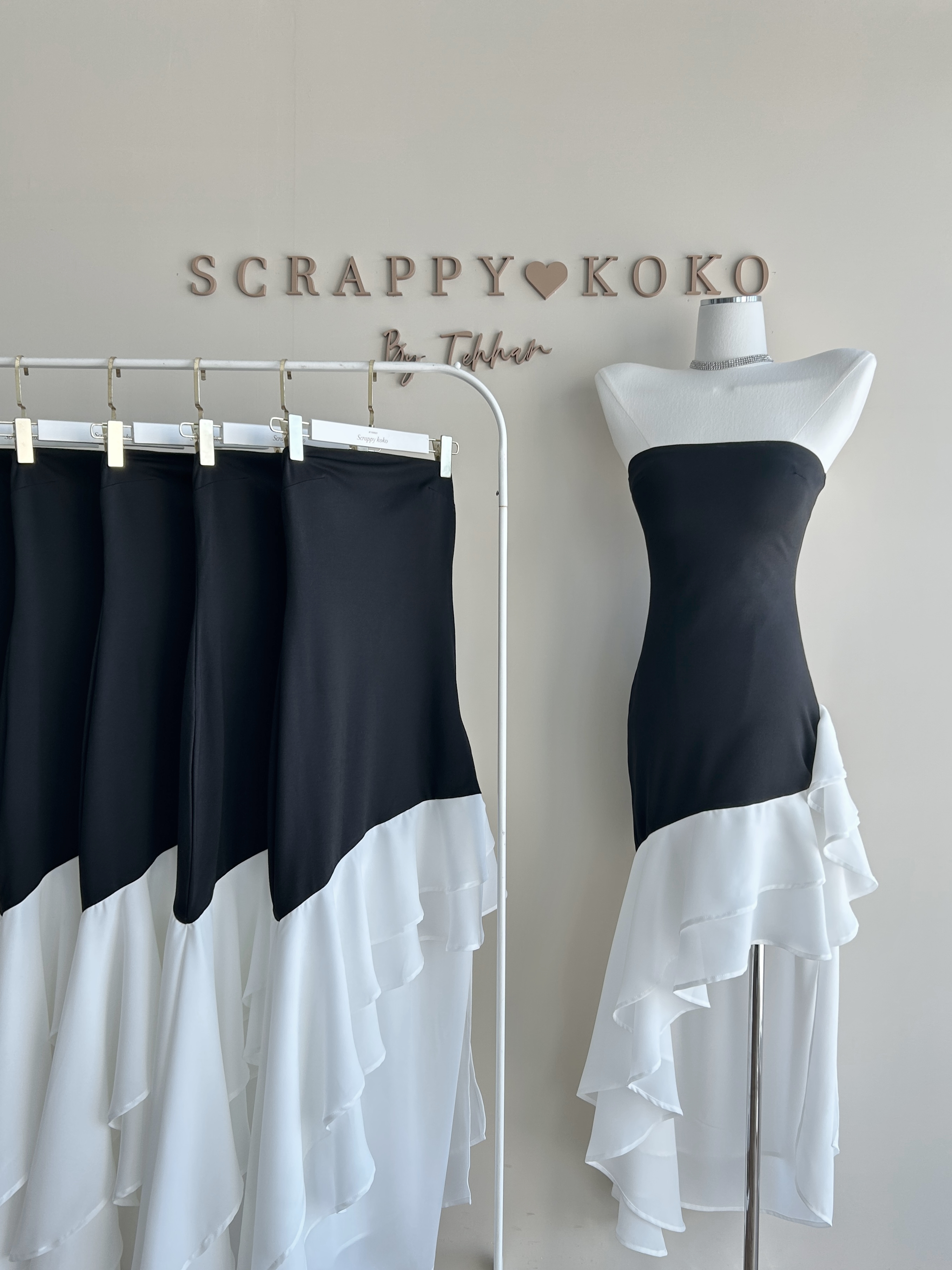 Waltz 圓舞曲 氣質拼色平口洋裝