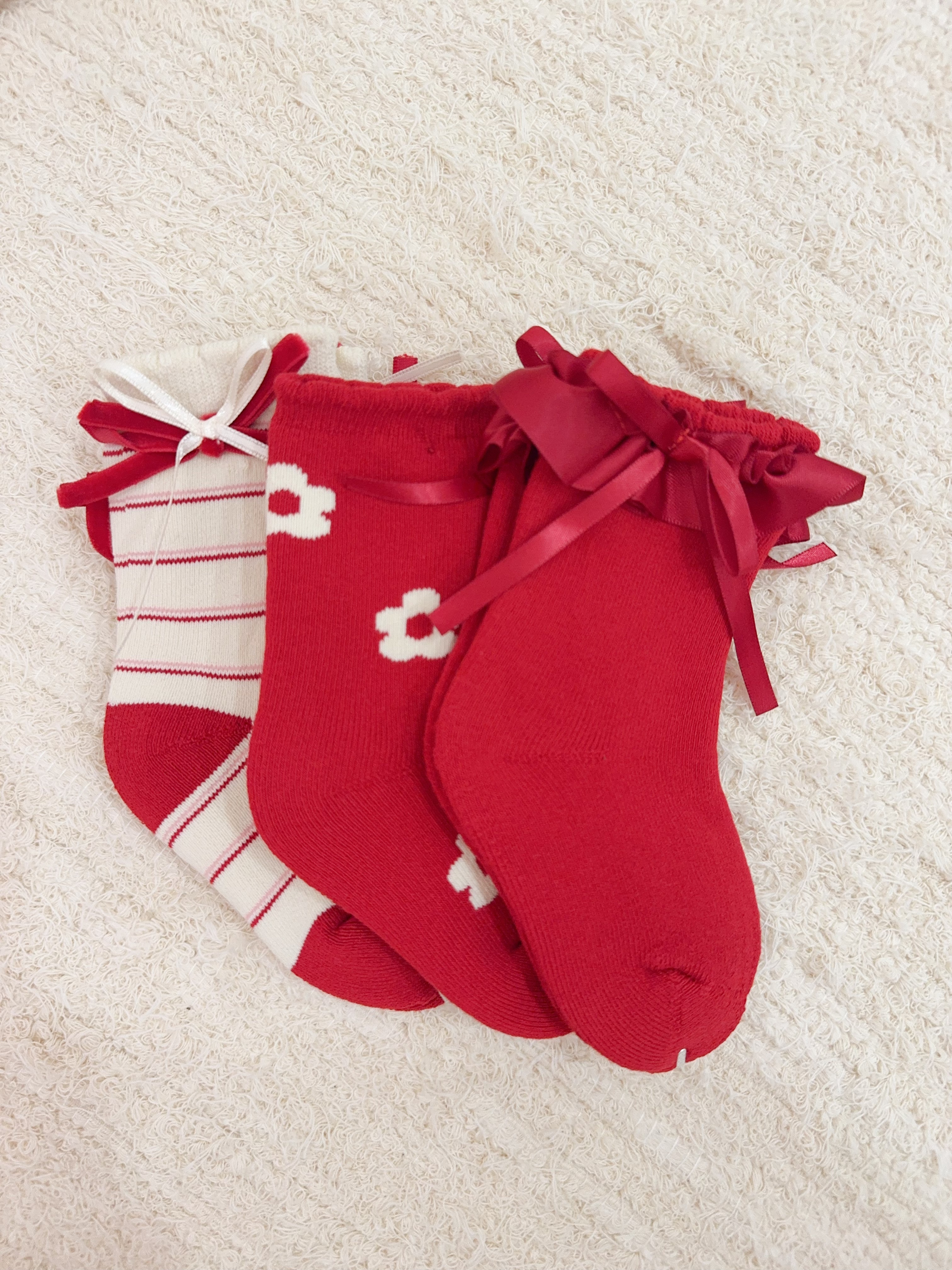 紅色蝴蝶結花花襪組3入