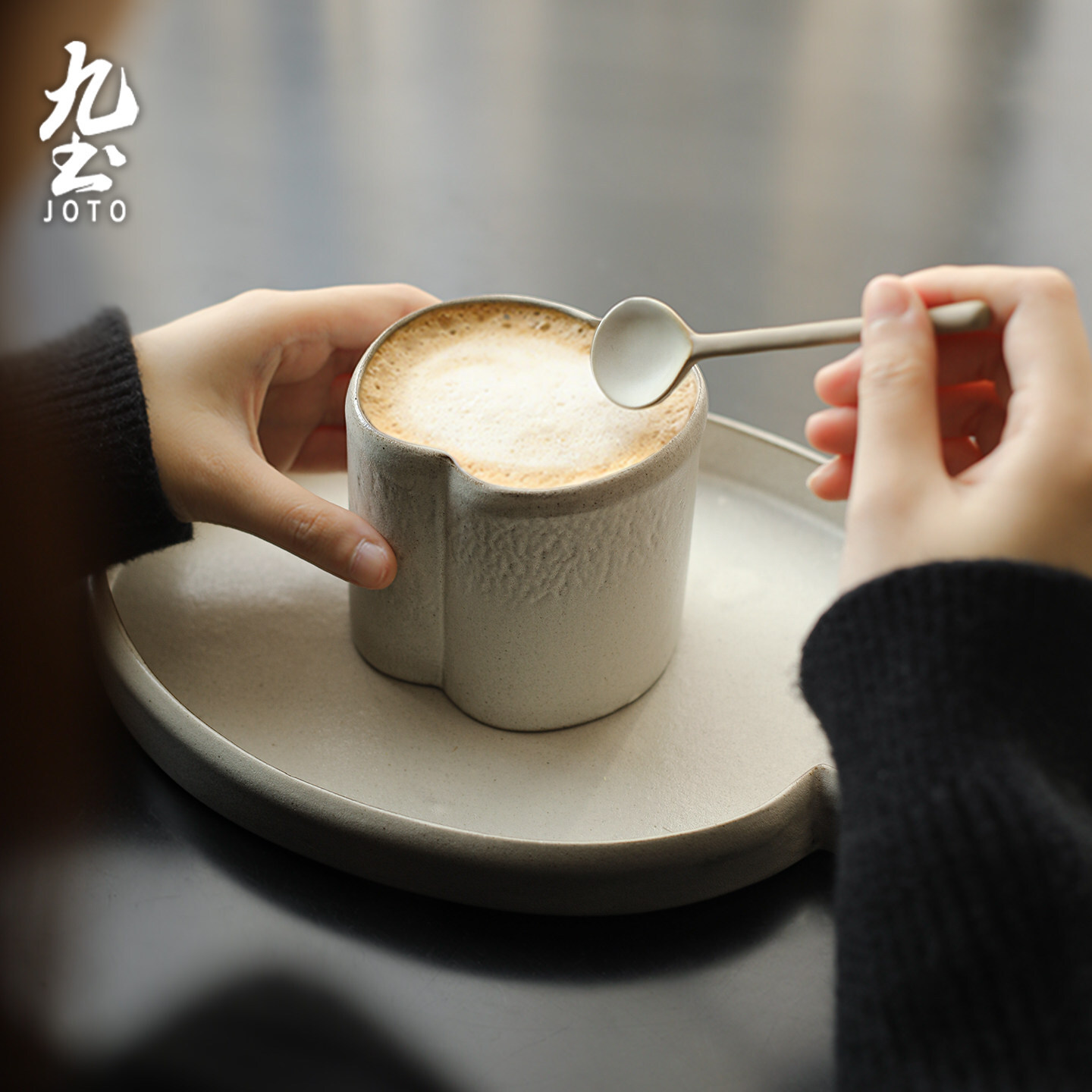 九土復古手工黑白雙色杯具套組_CUPR0615